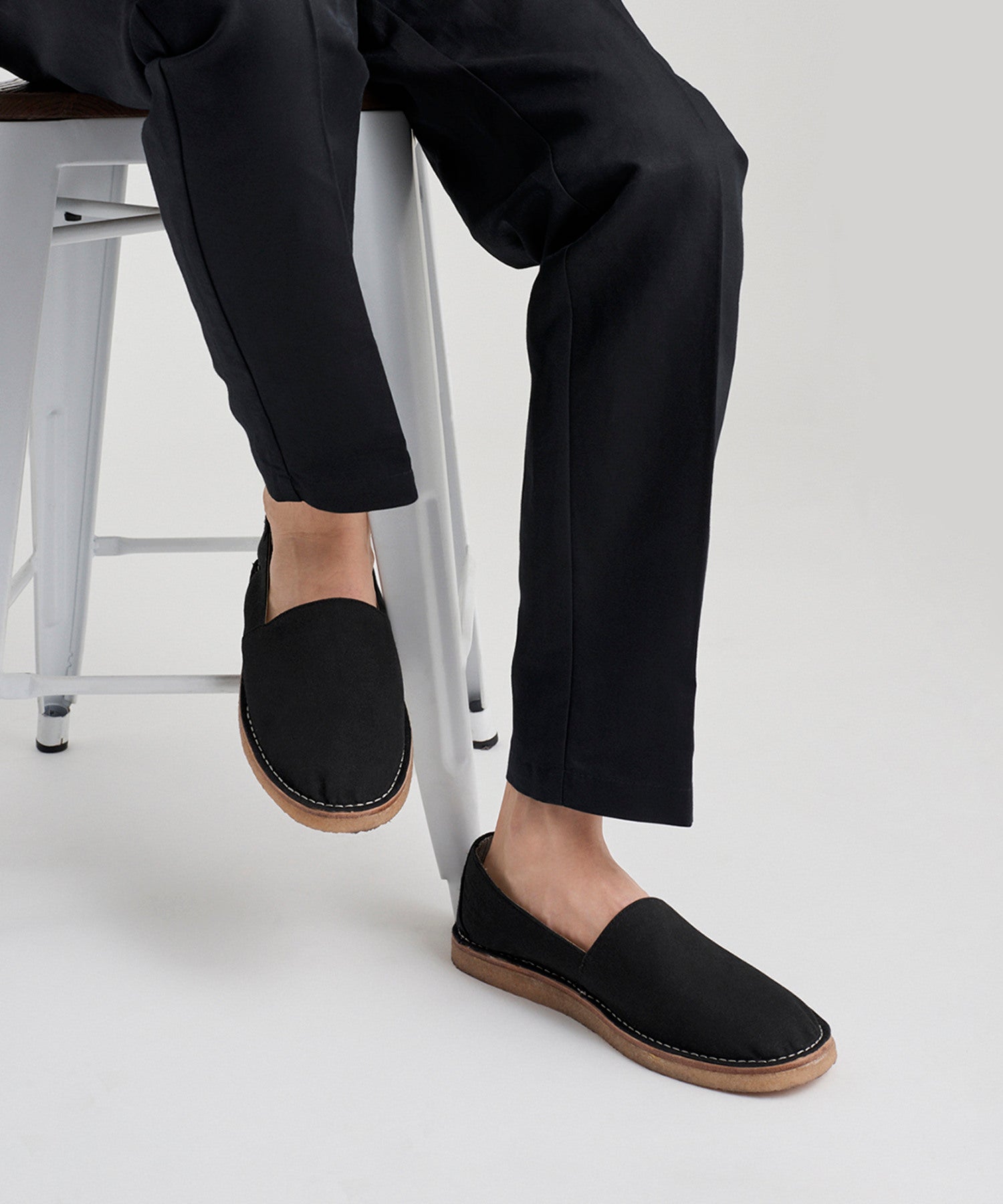 Falla Crepe Slip-On