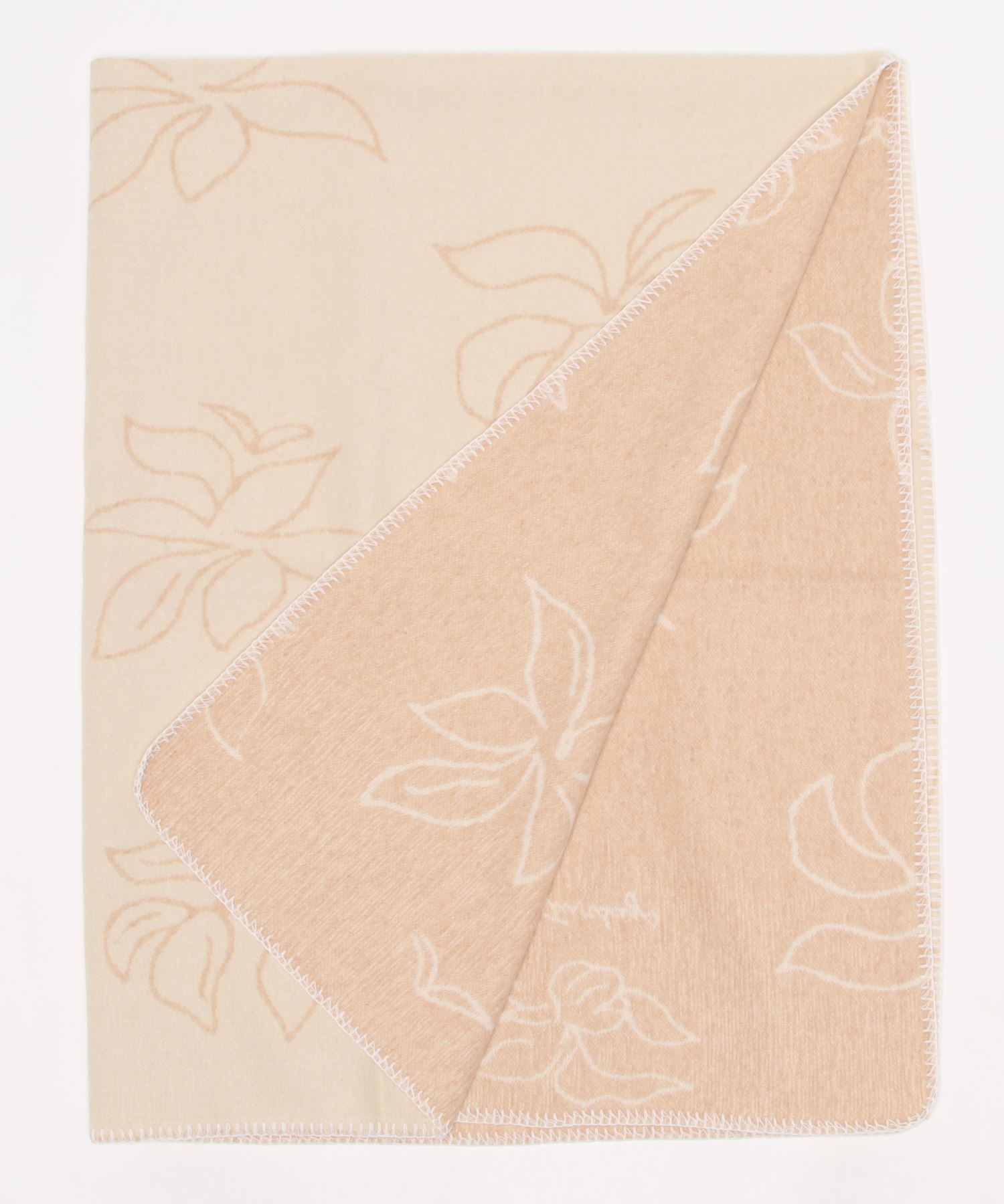Bovina Floral Jacquard Blanket