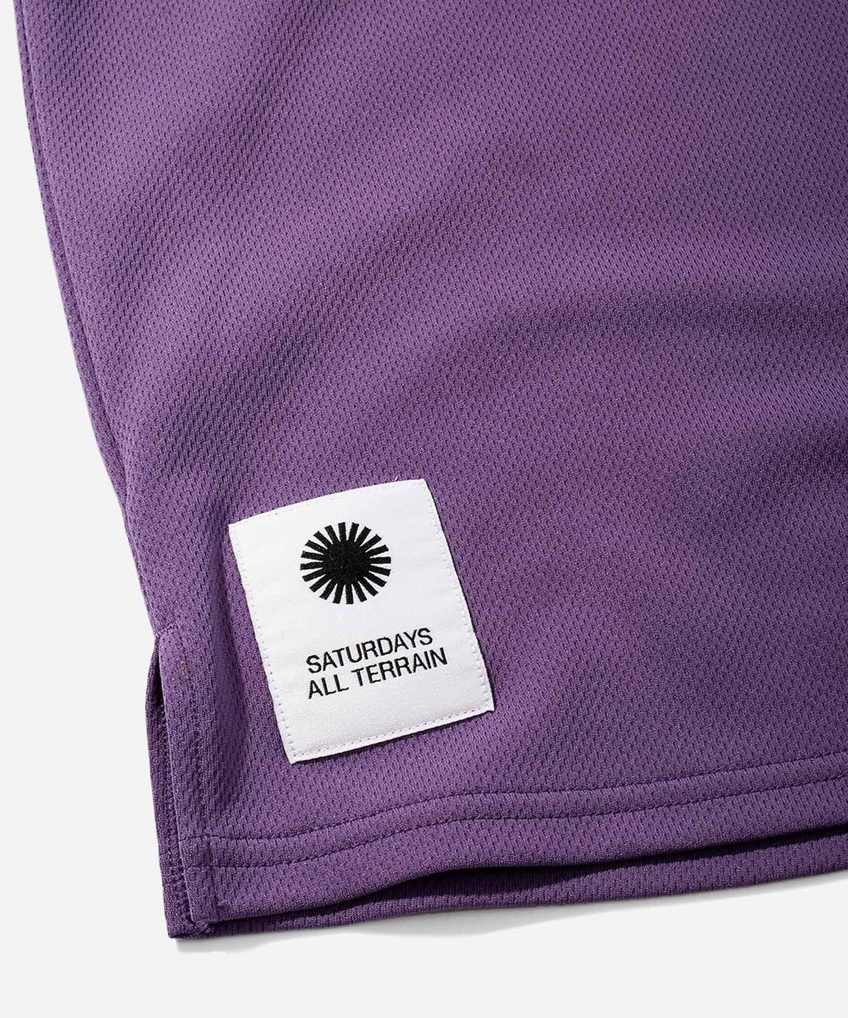 ALL TERRAIN LIGHTWEIGHT CROPPED TANK