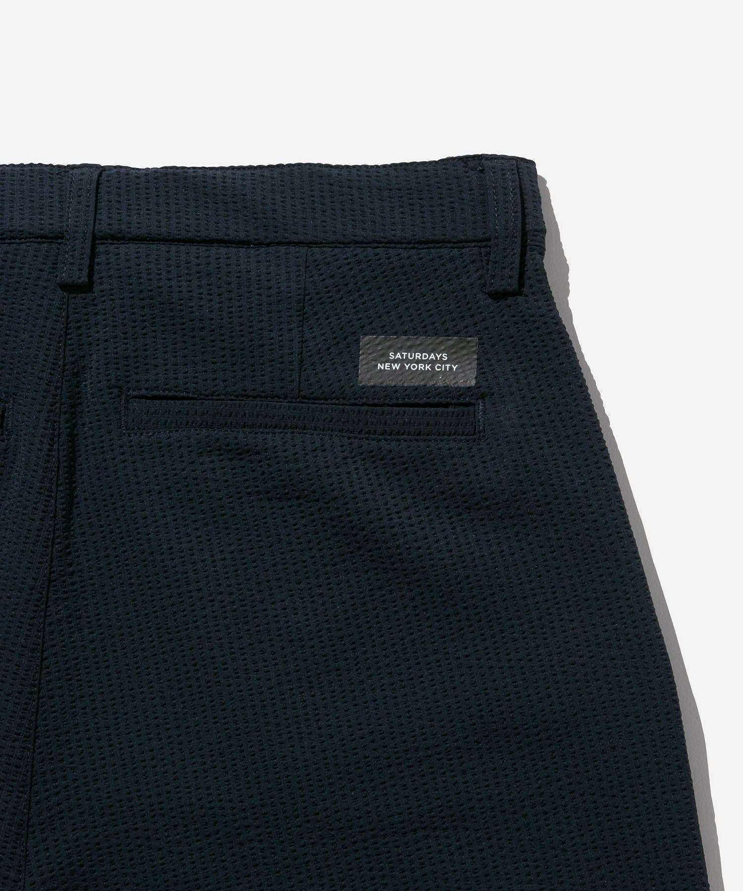 Seersucker One Tuck Short Pant | WOMEN