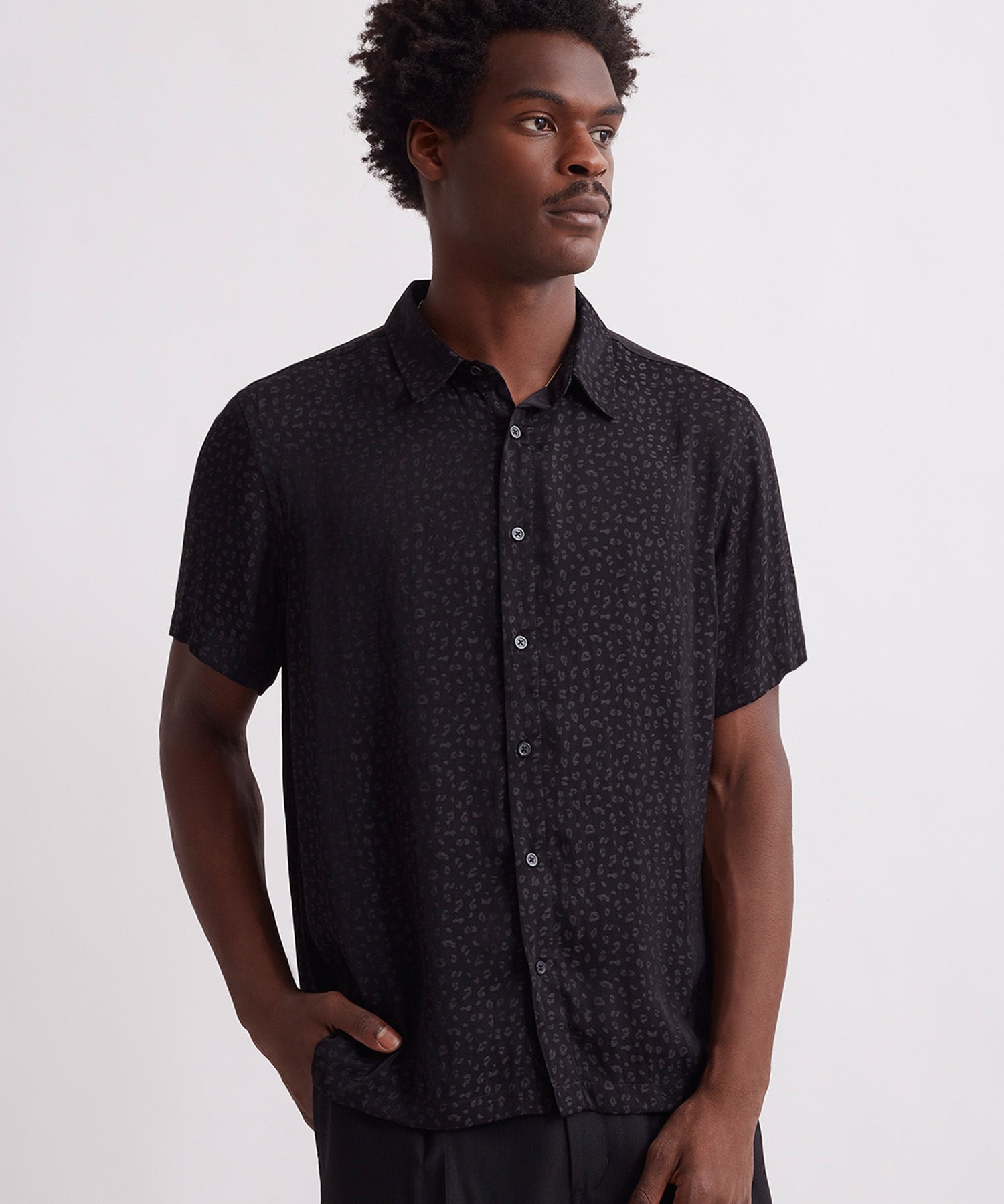 Bruce Leopard Jacquard Short Sleeve Shirt