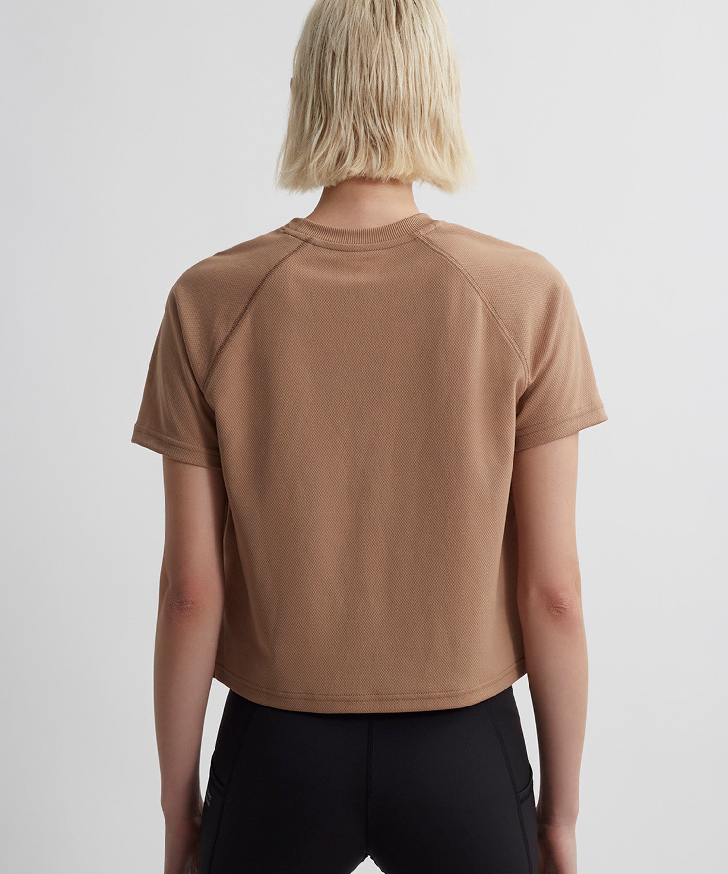 All Terrain Lightweight Cropped SS Tee | WOMEN