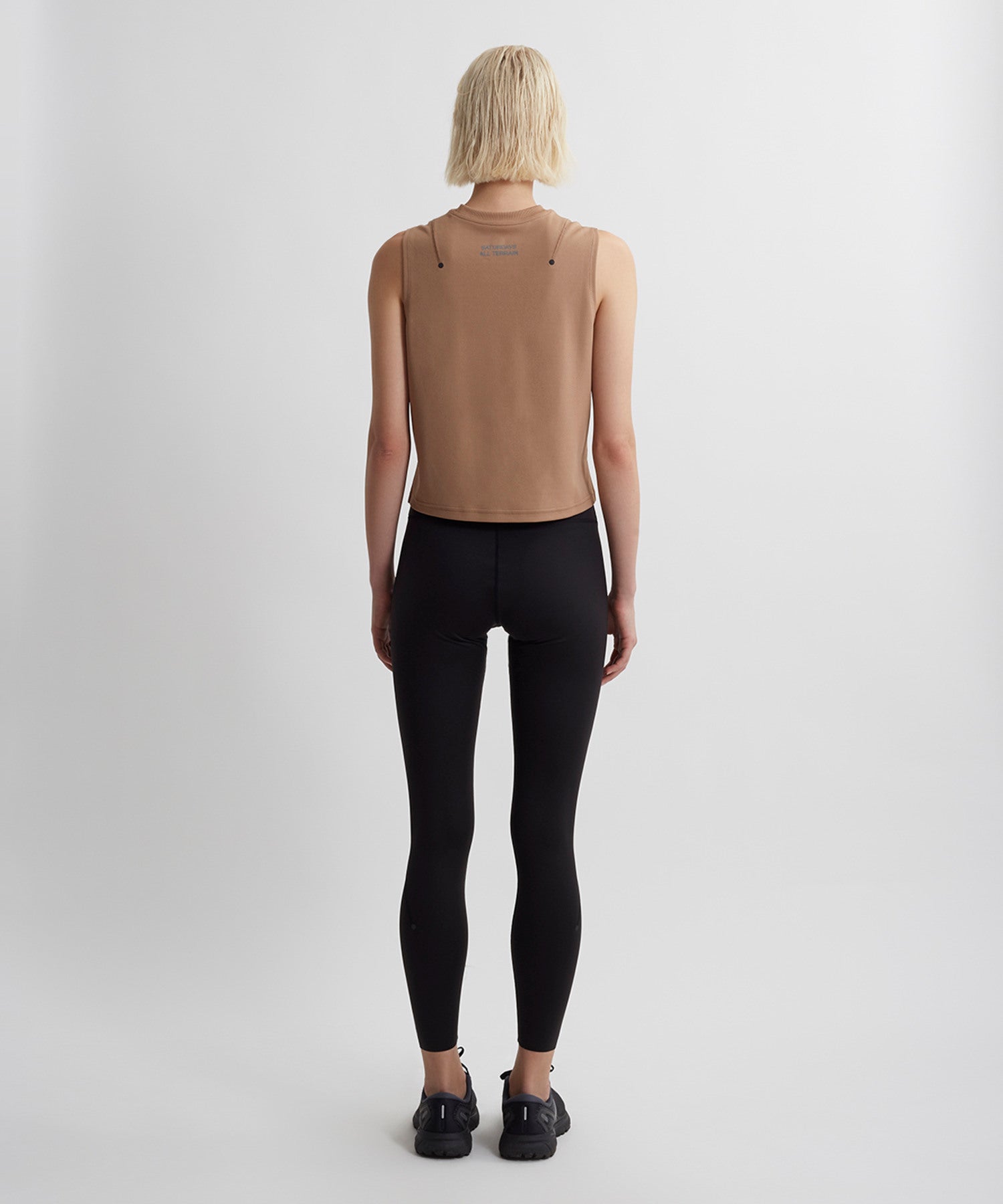 All Terrain Lightweight Cropped Tank | WOMEN