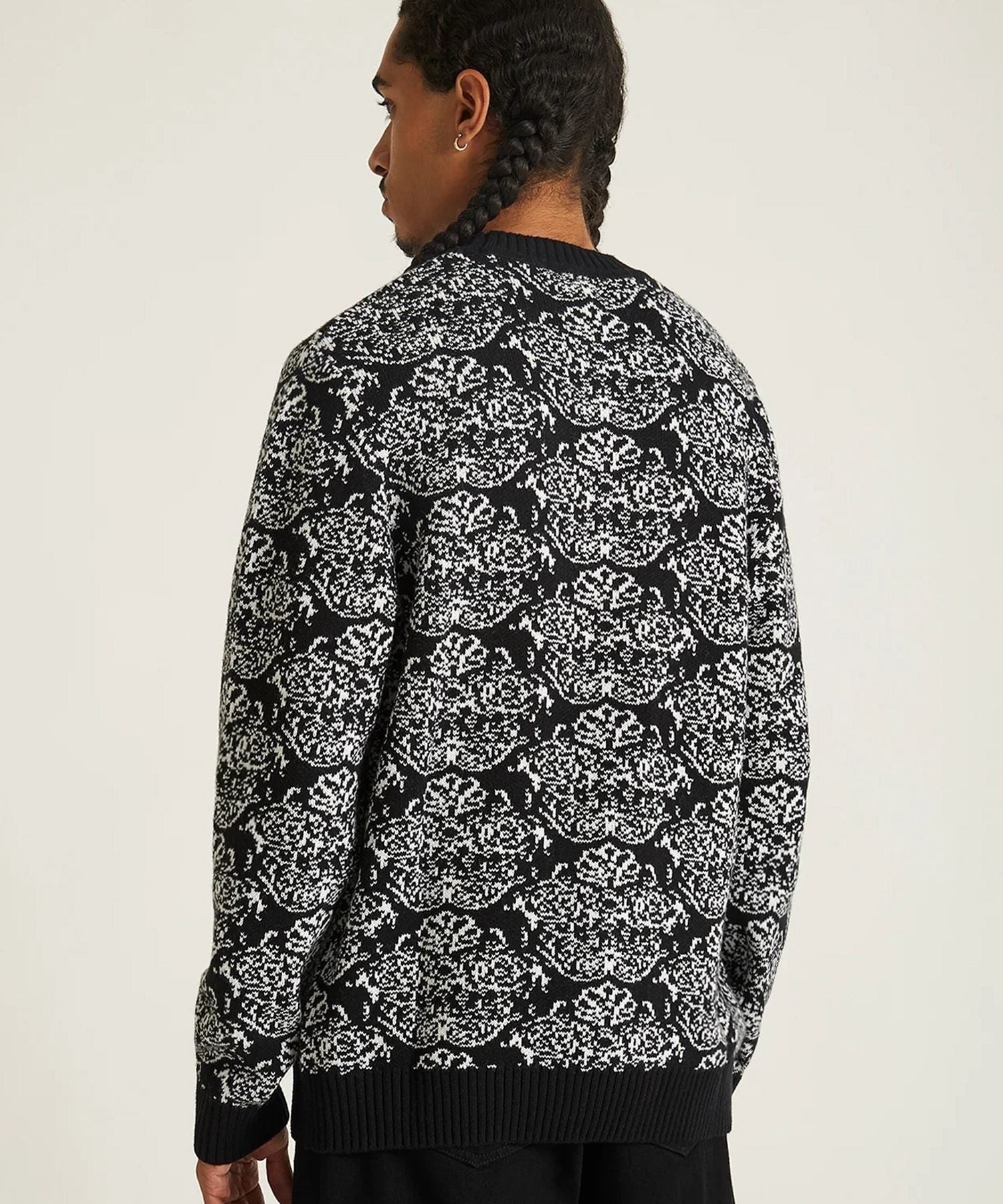 GREG TAPESTY SWEATER