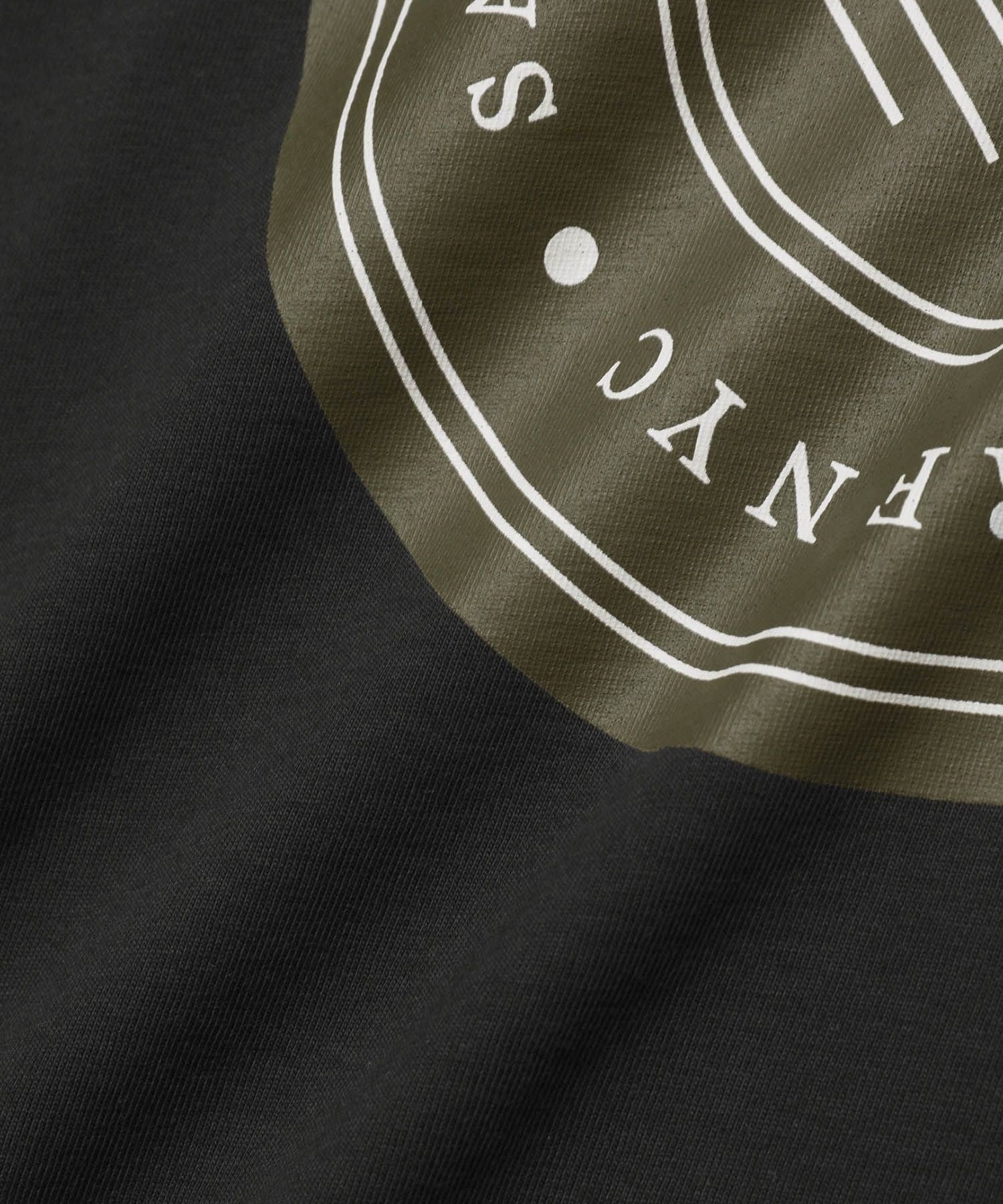 SLASH BADGE STANDARD LS TEE
