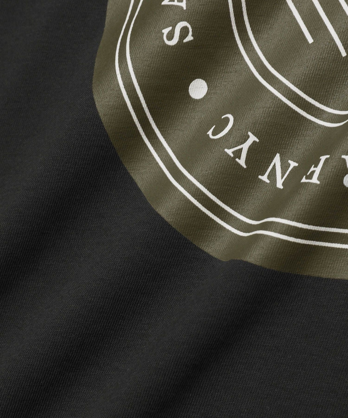 SLASH BADGE STANDARD LS TEE