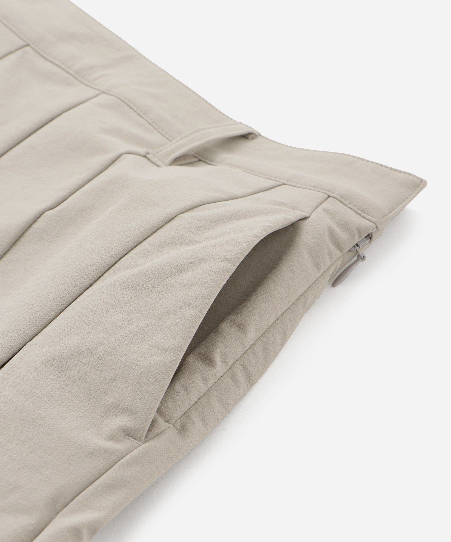 W/Taslan Nylon Pleated Skirt