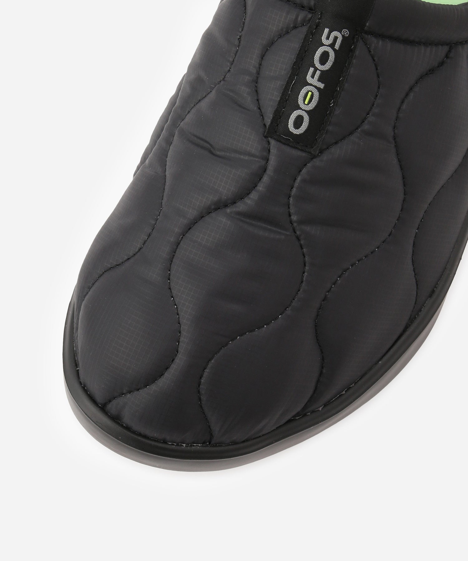 OOFOS OOcOOzie Thermo Mule