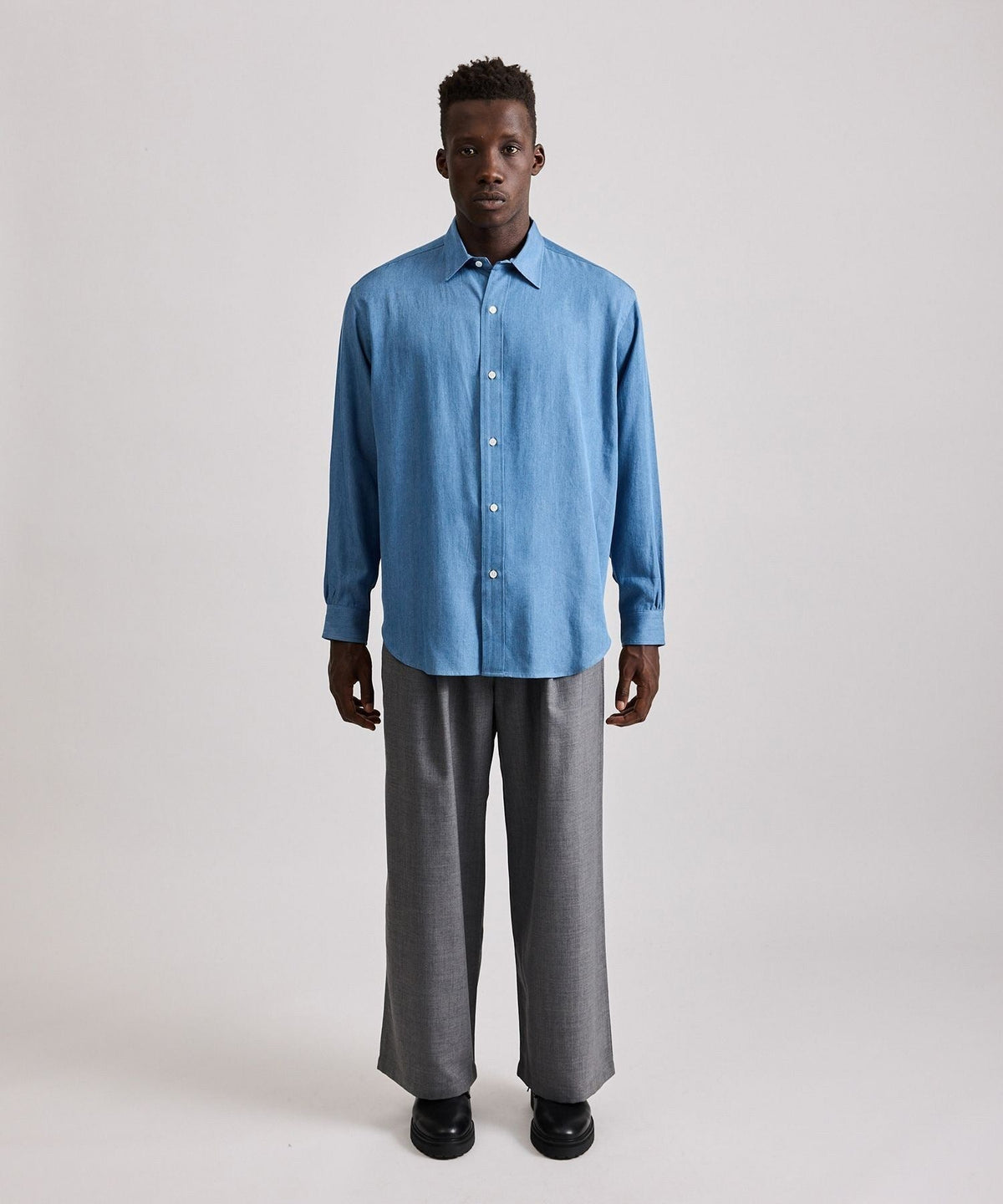 Luis Chambray LS Shirt