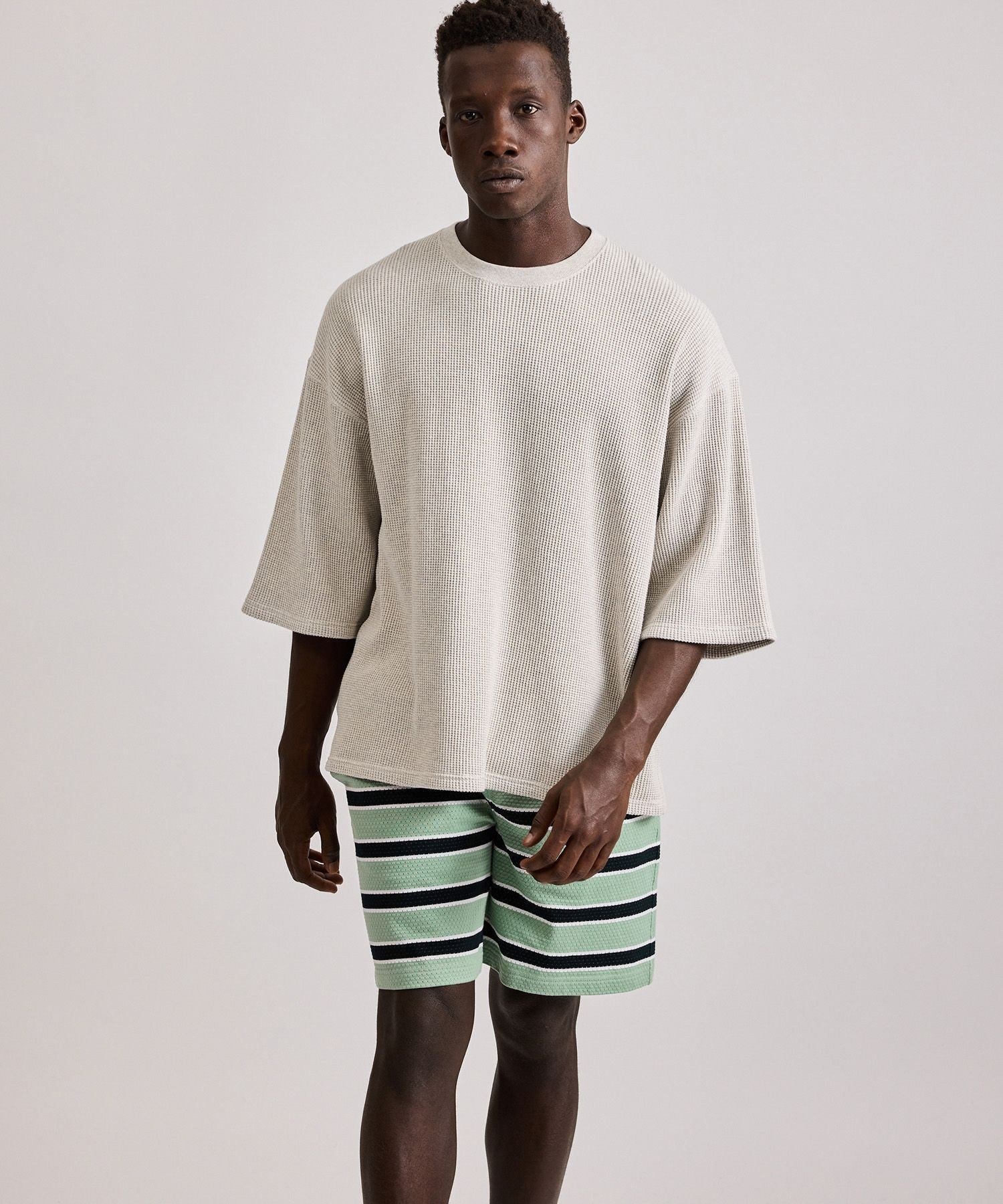 Mesh Border Stripe Shorts