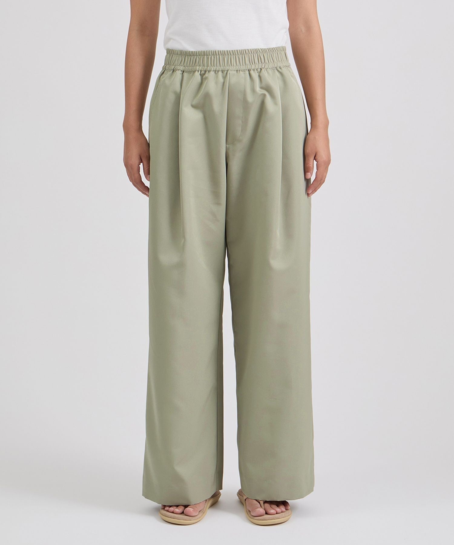 Palmetto Tuck Wide Pants