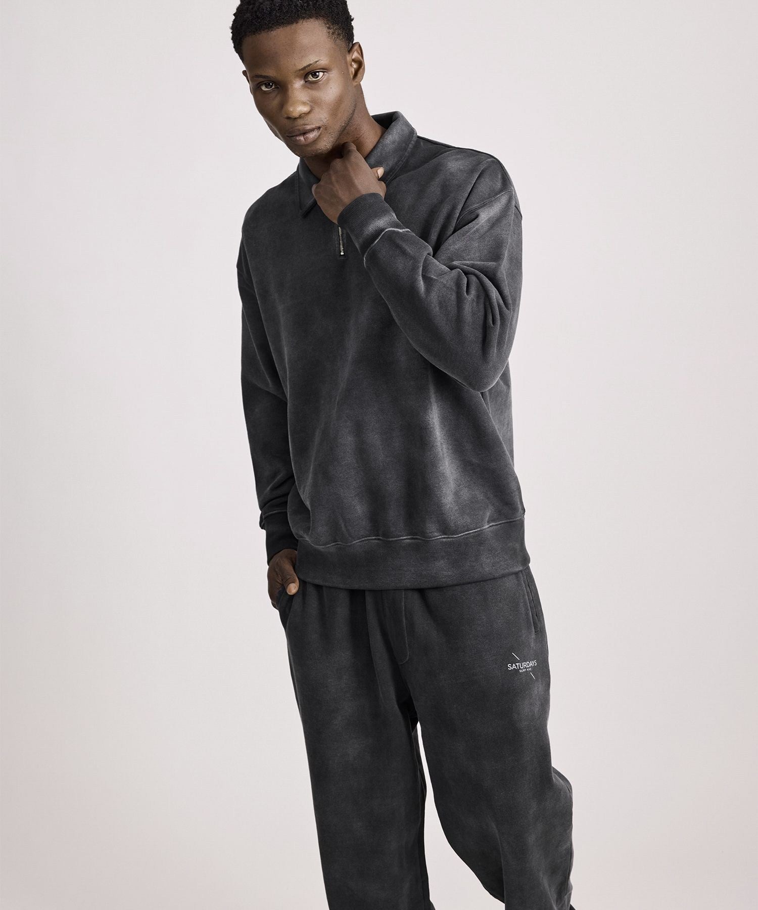 Mott Relaxed Quarter Zip Surf Sweatshirt