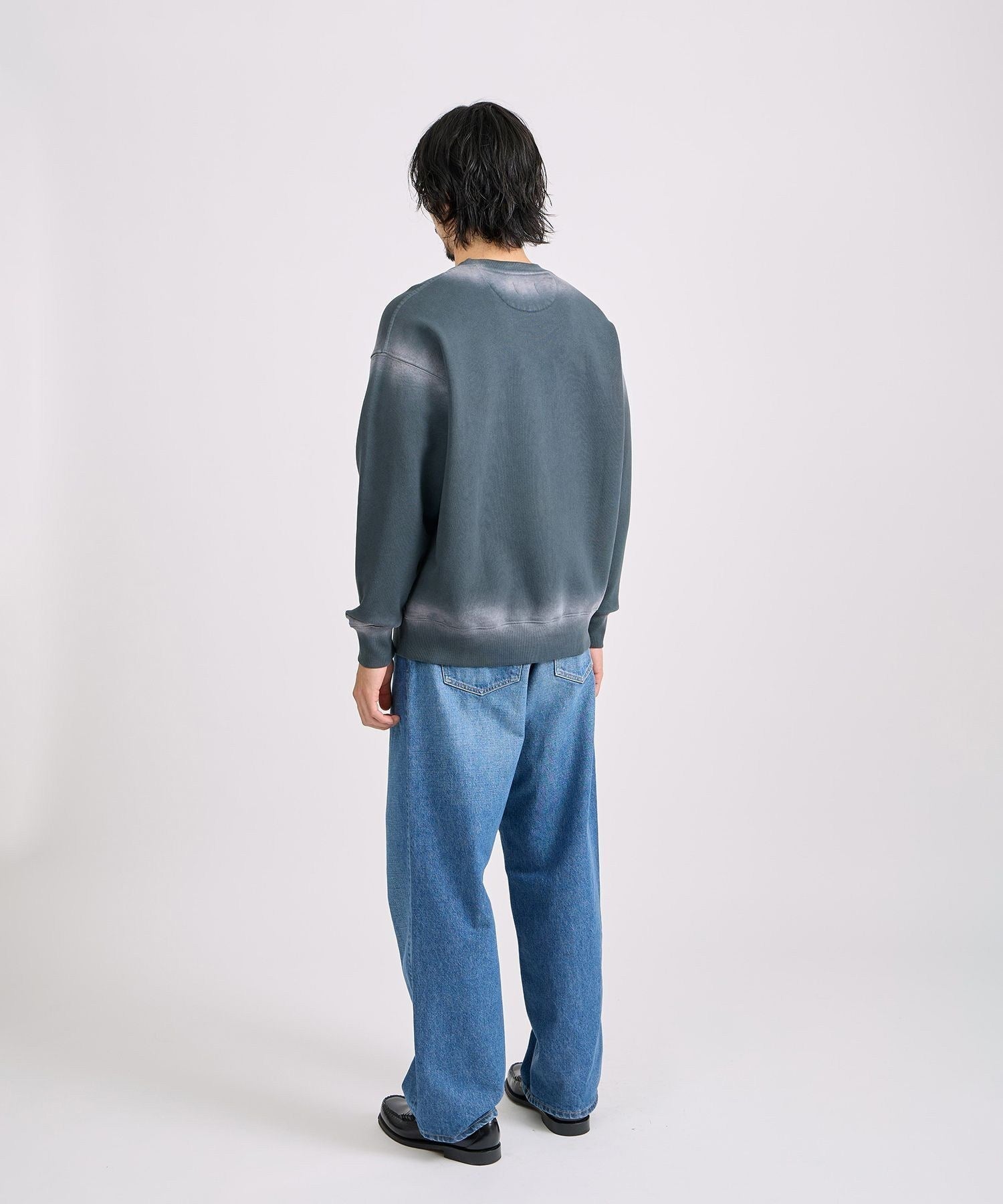 Ari Relaxed Faded Dye Sweatshirt