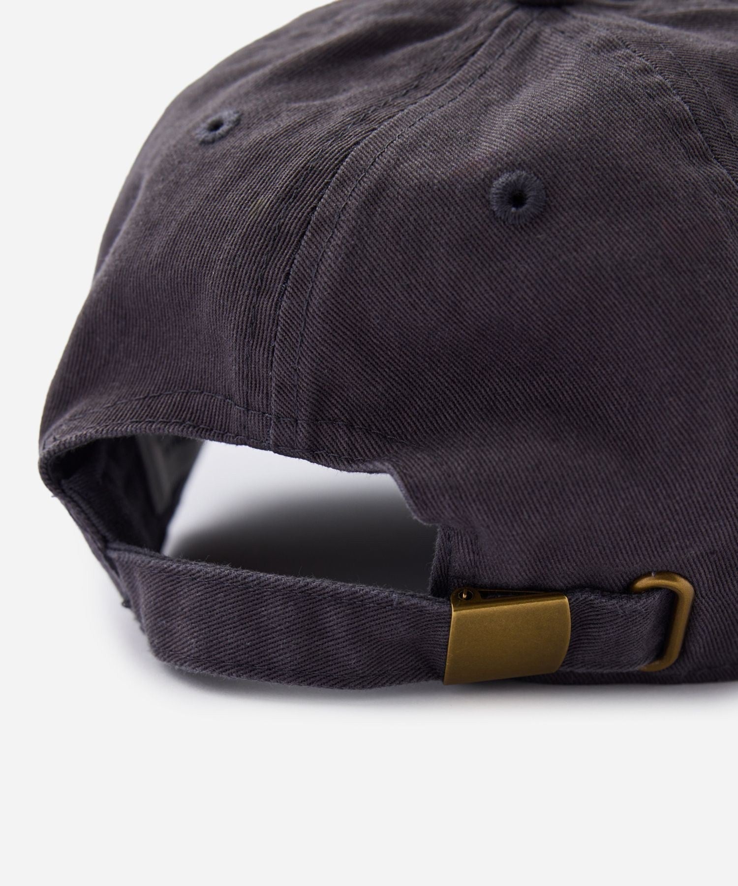 NUTS ART WORKS × Saturdays NYC Cap