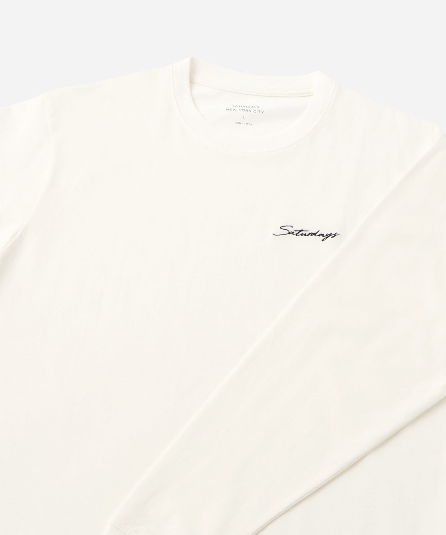 Script Emb LS Tee