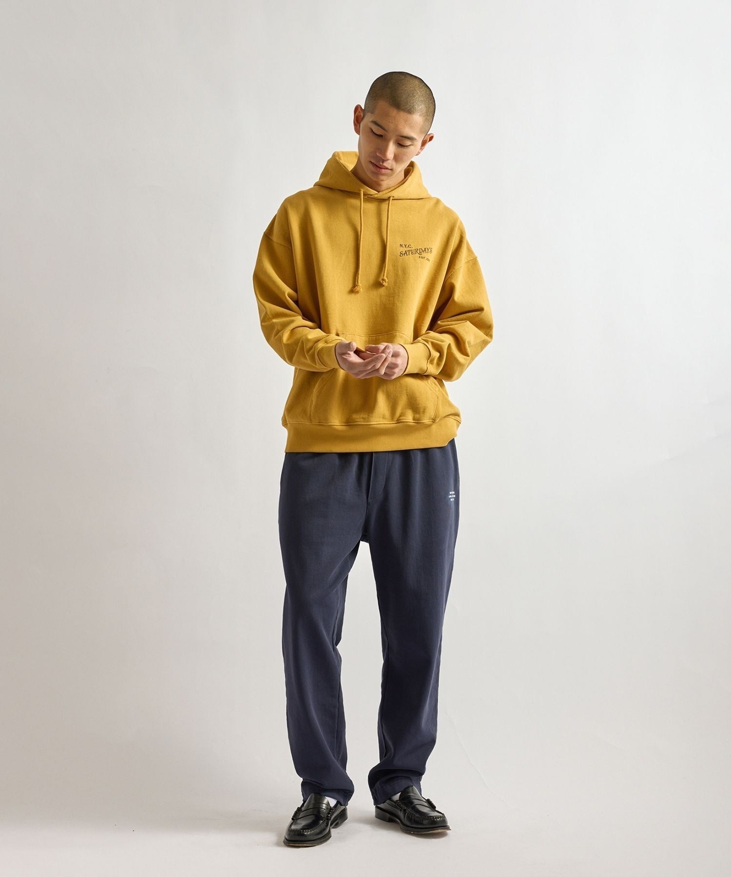 Warren Vintage Serif Relaxed Hoodie