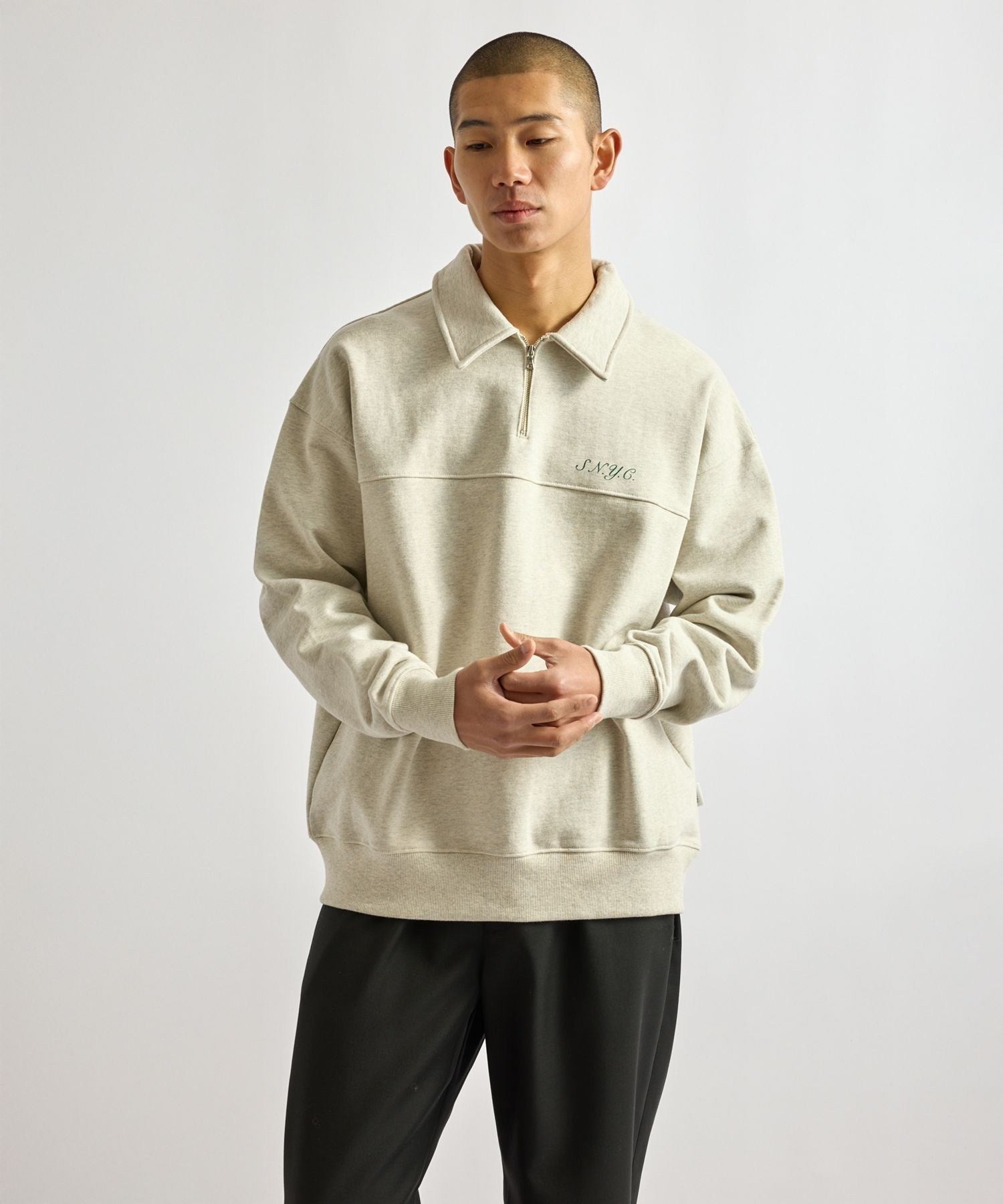 Mott Relaxed Quarter Zip Sweatshirt