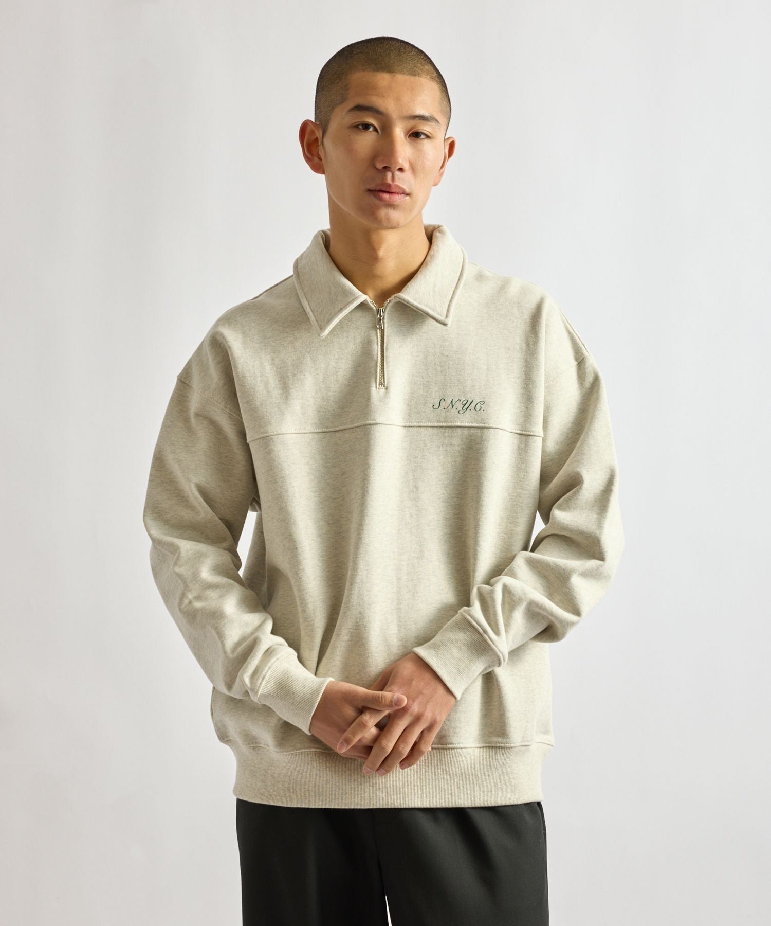 Mott Relaxed Quarter Zip Sweatshirt