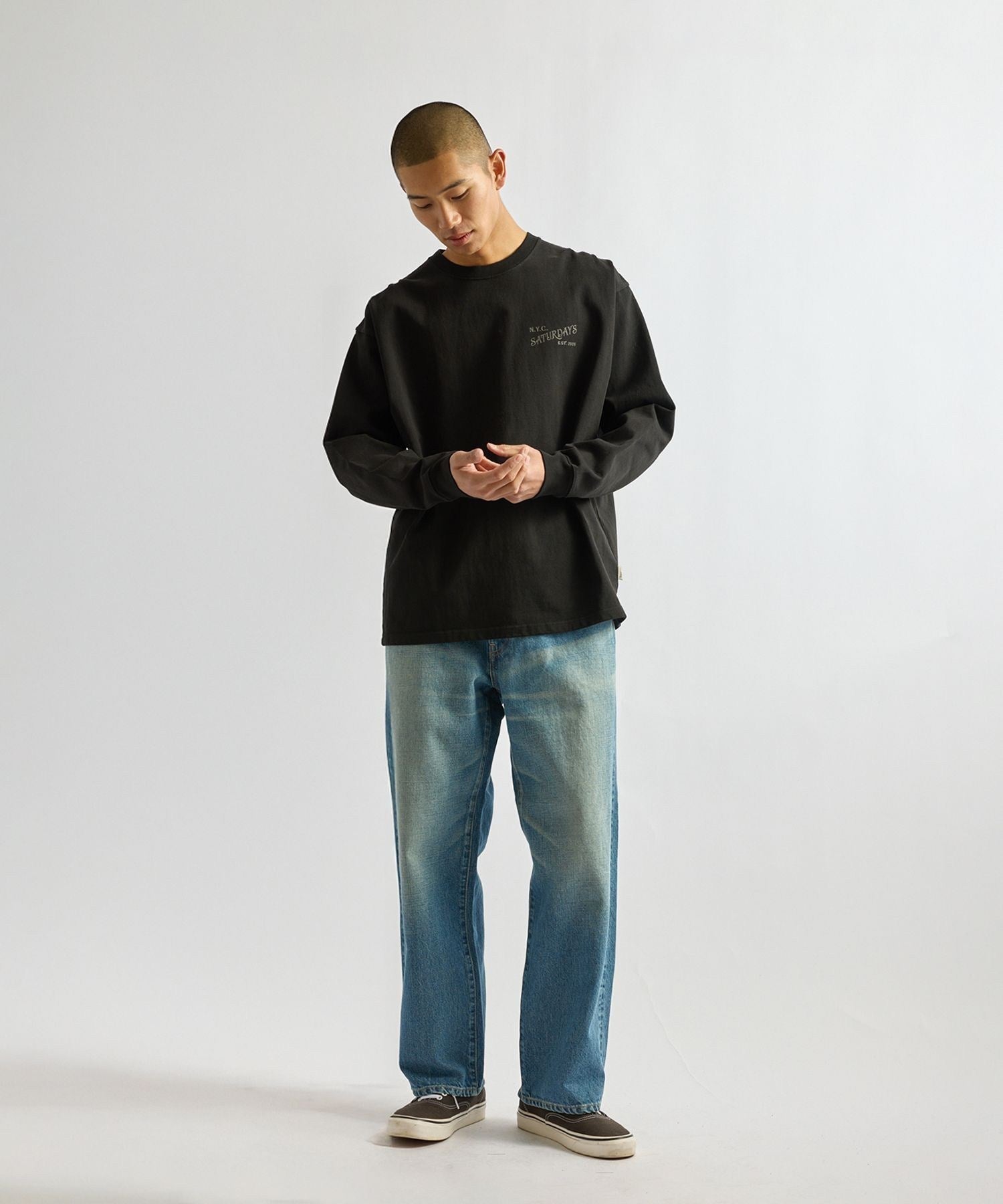 Max Weight Vintage Serif LS T-Shirt