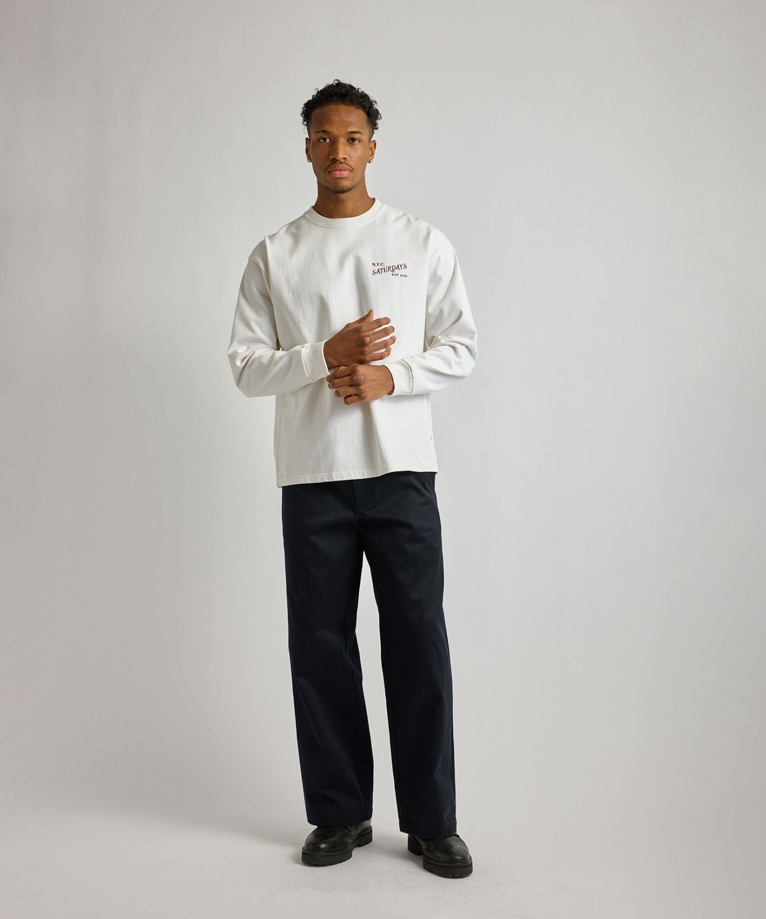 Max Weight Vintage Serif LS T-Shirt