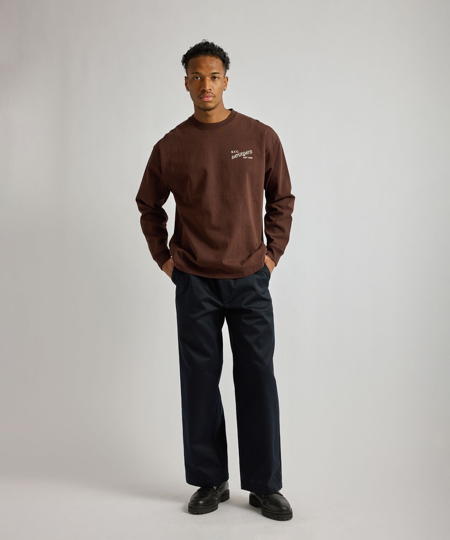 Max Weight Vintage Serif LS T-Shirt