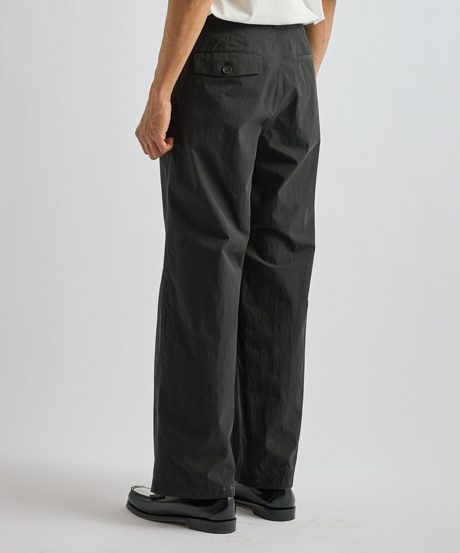 George Wide Two Tuck Pant