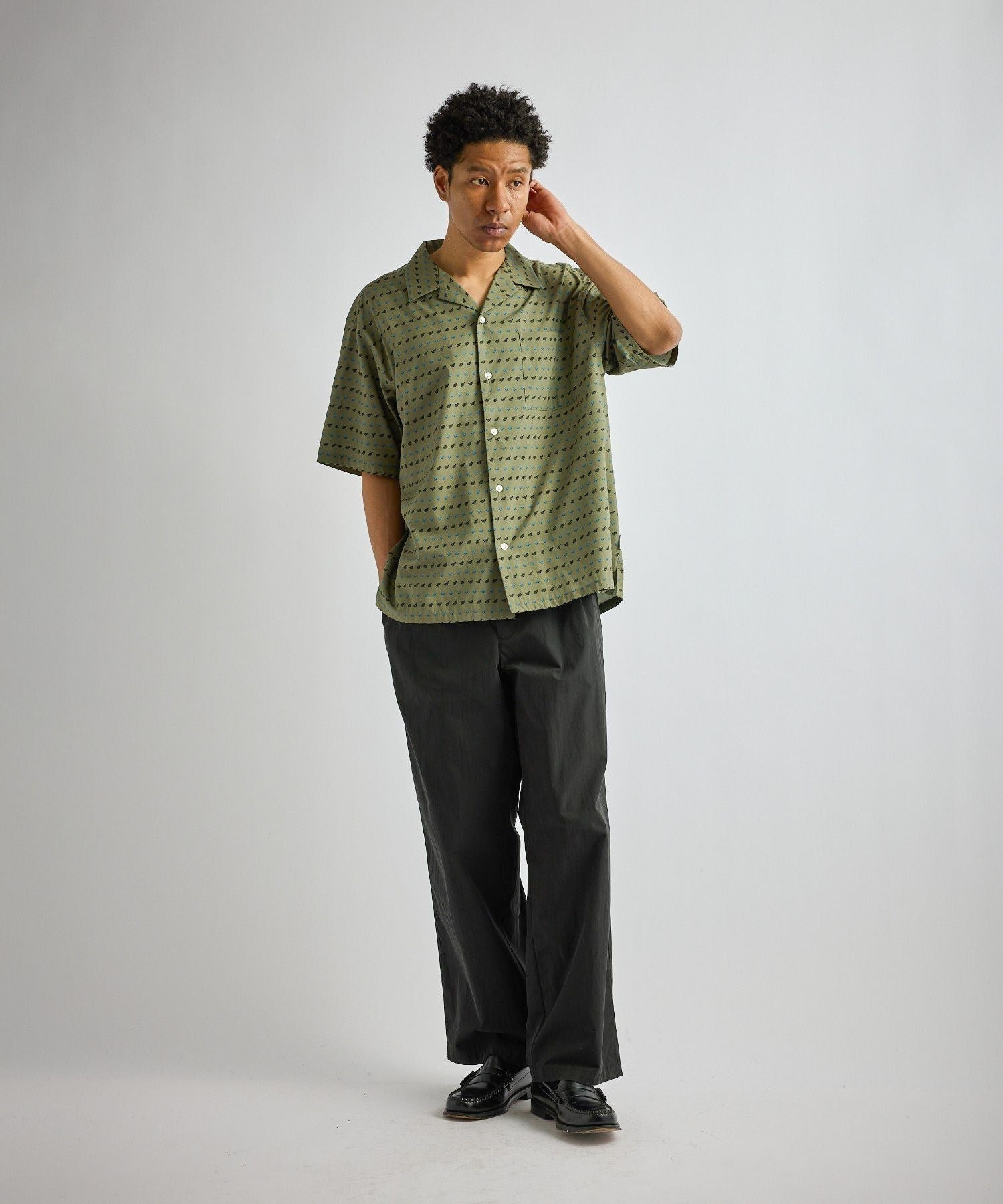 George Wide Two Tuck Pant