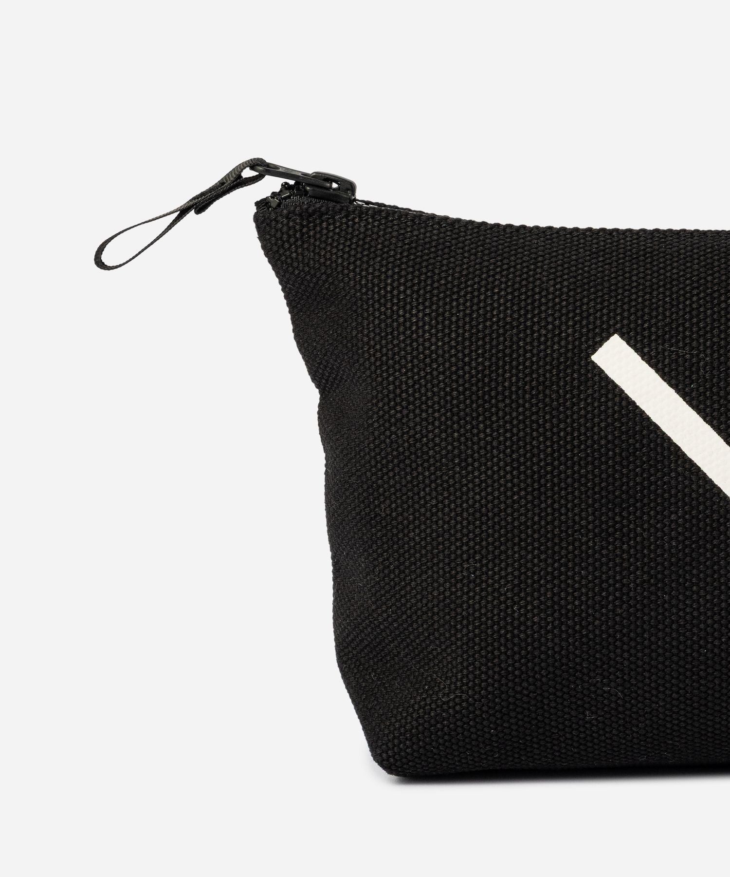 Slash Pouch