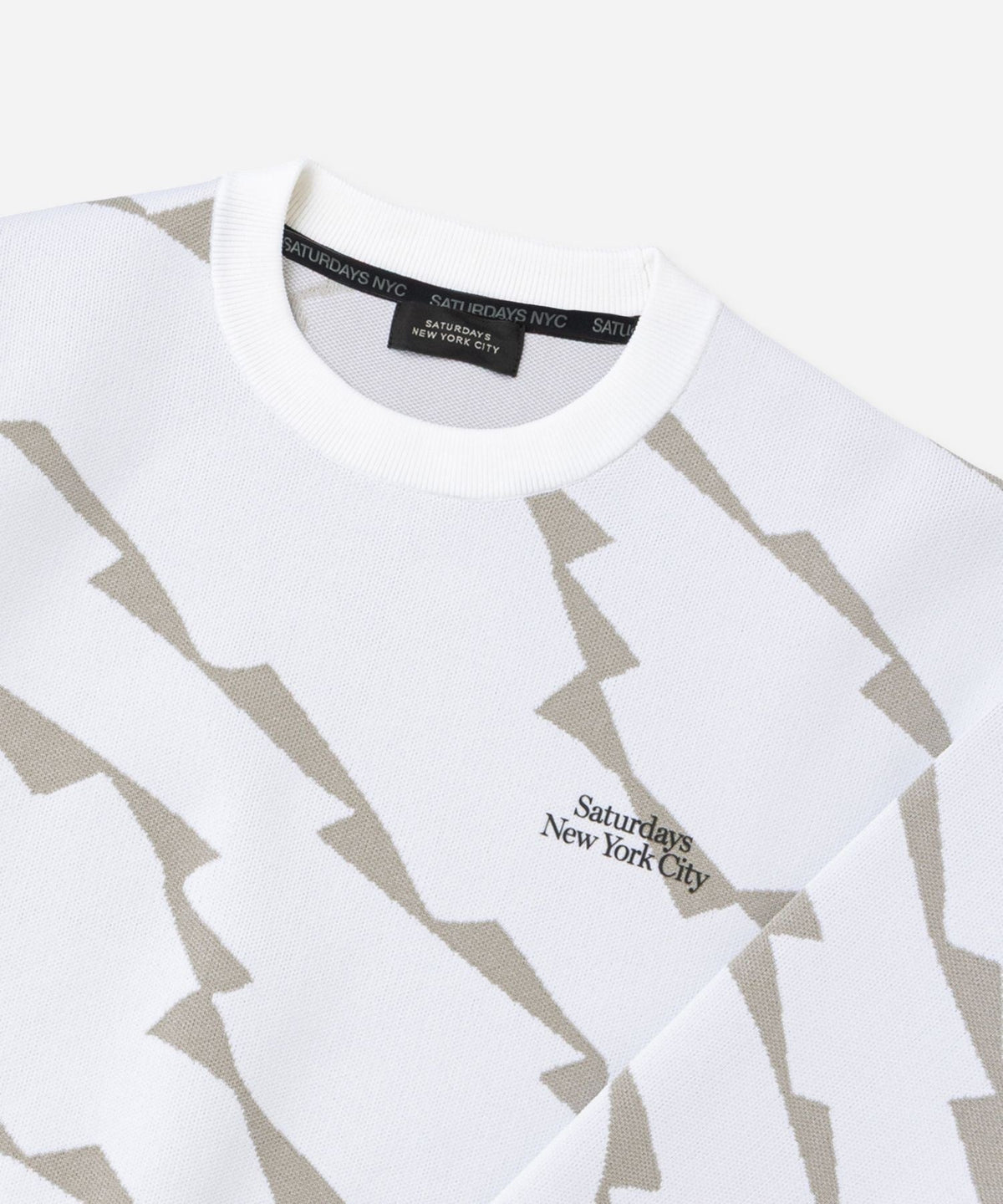 Wave Jacquard Pullover