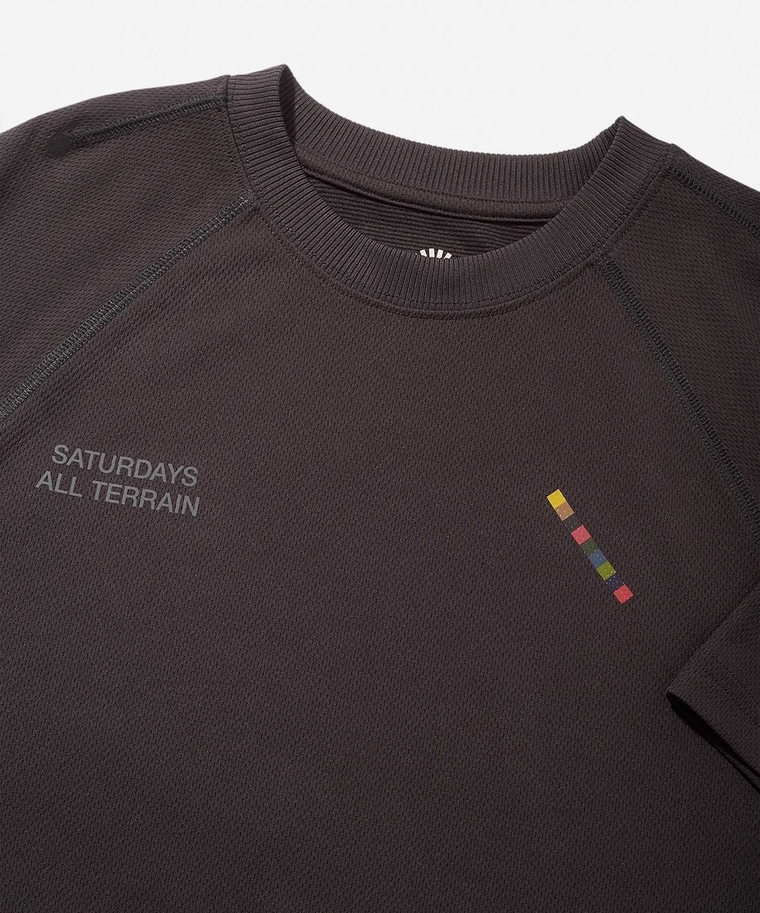 ALL TERRAIN LIGHTWEIGHT CROPPED SS TEE