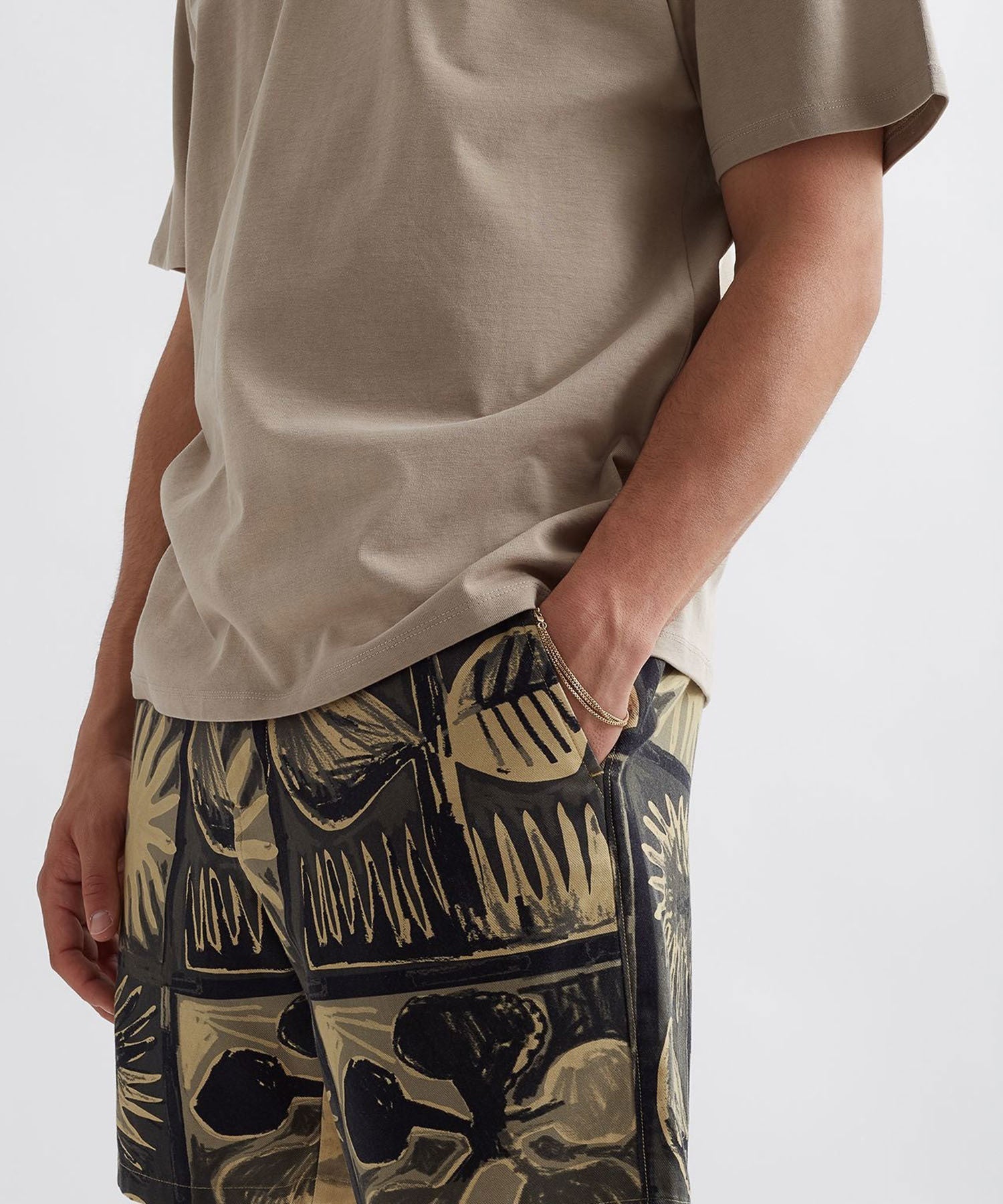 Summer Bloom Ambrose Short