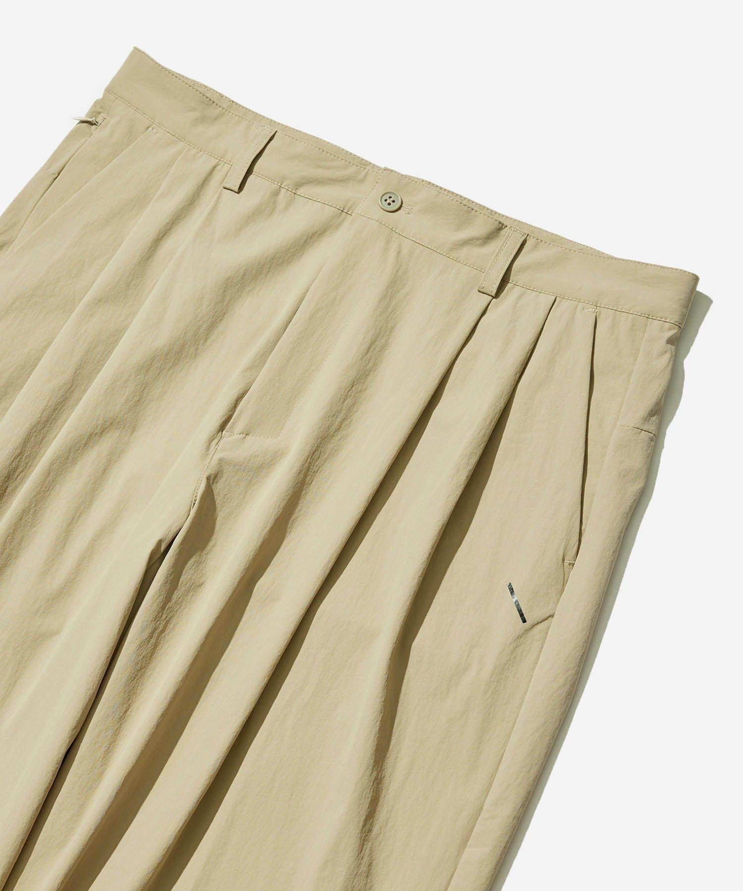 Classic Two Tuck Pant
