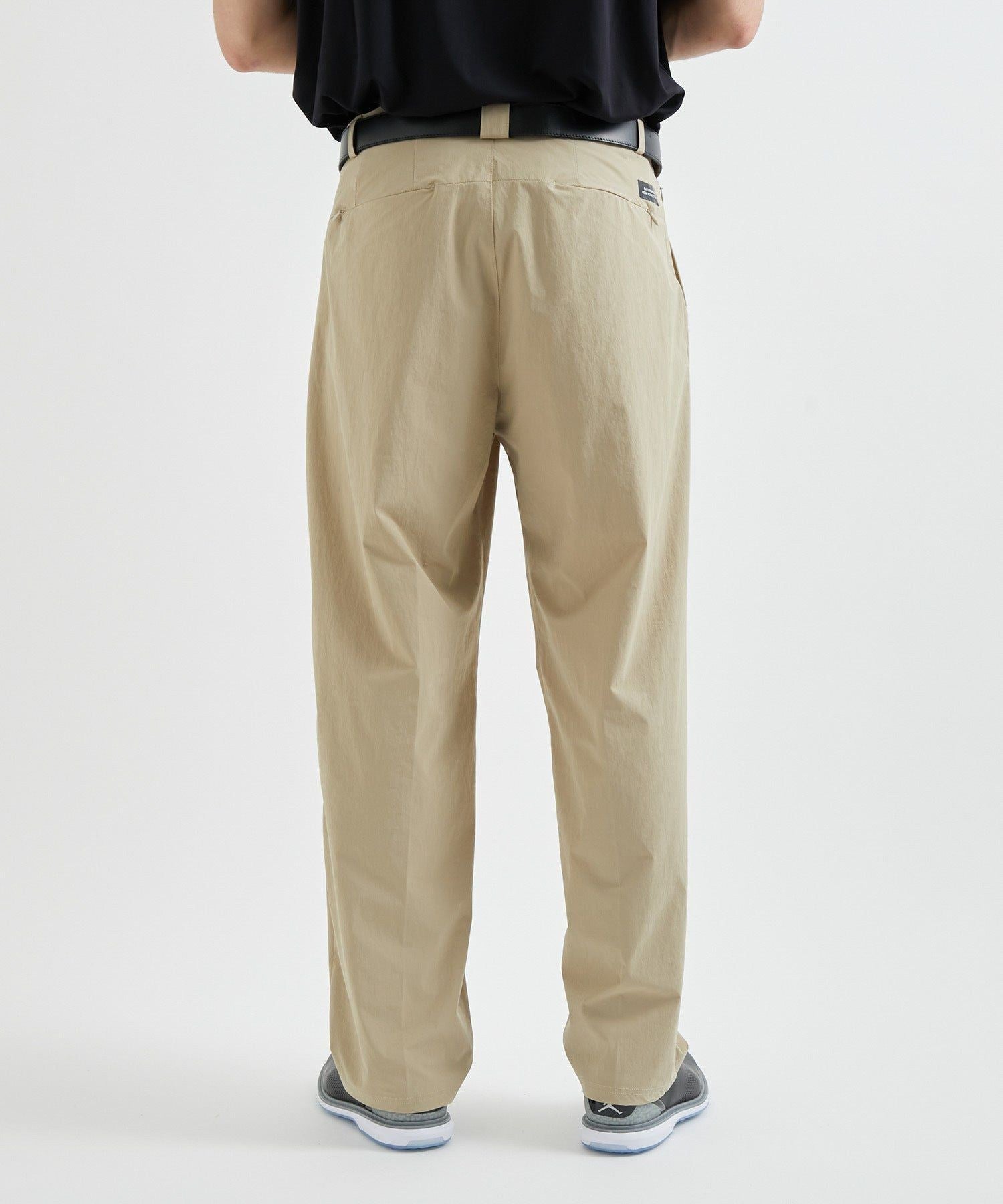 Classic Two Tuck Pant