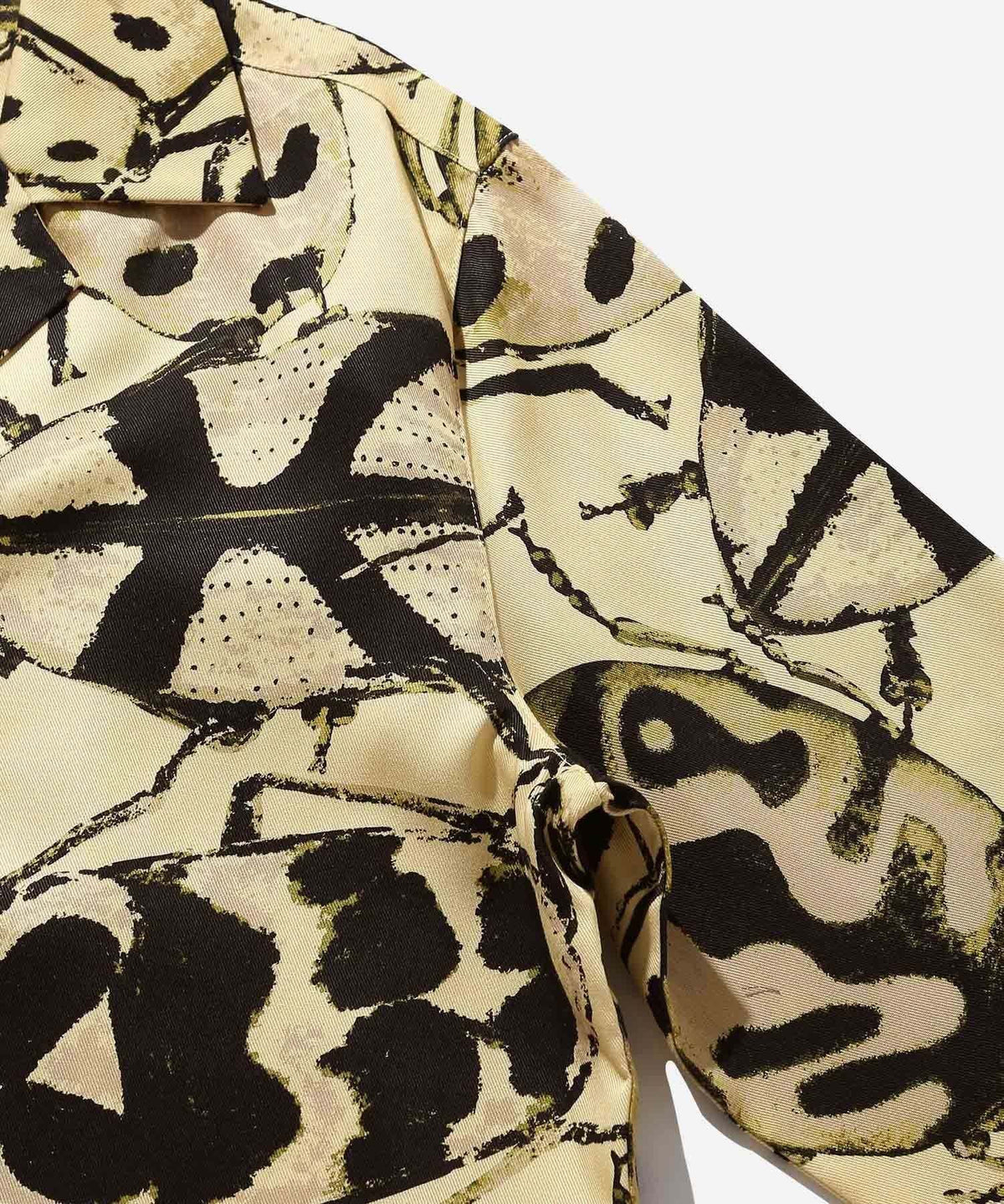 Crys Beetle Print LS Shirt