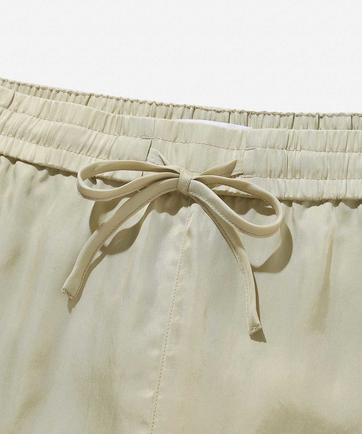 Mei Tie Front Short