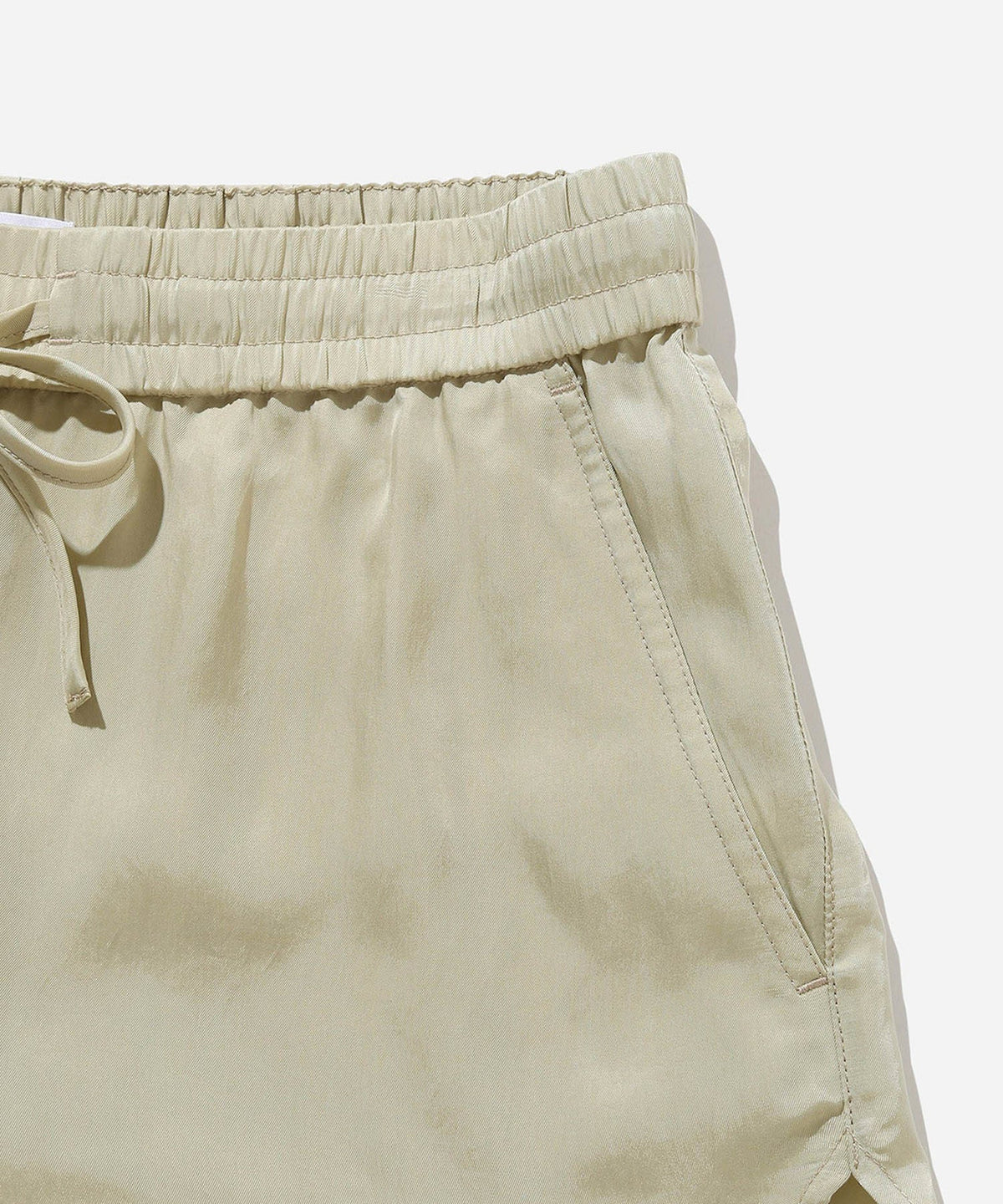 Mei Tie Front Short