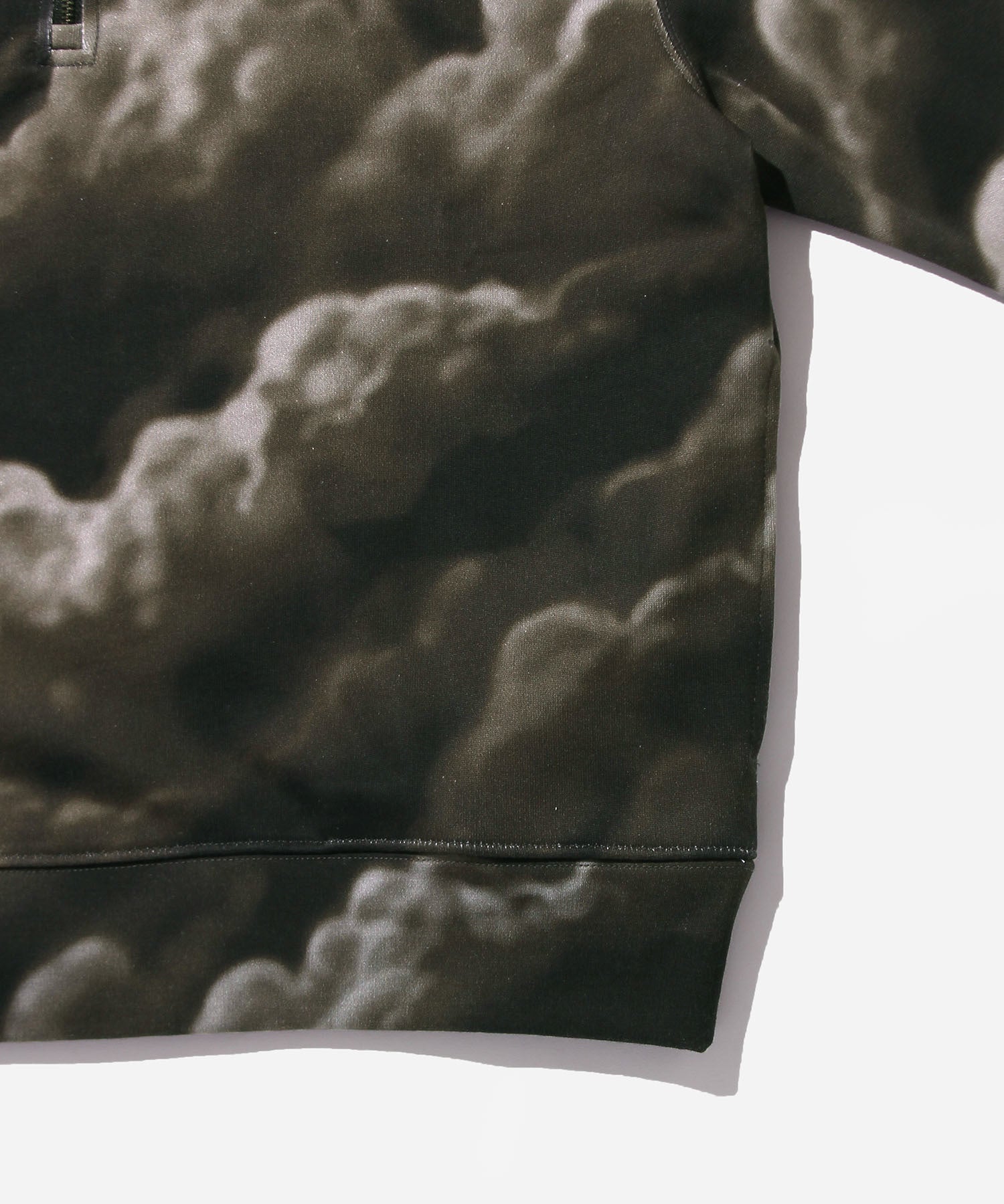 Mott Cloudscape Quarter Zip