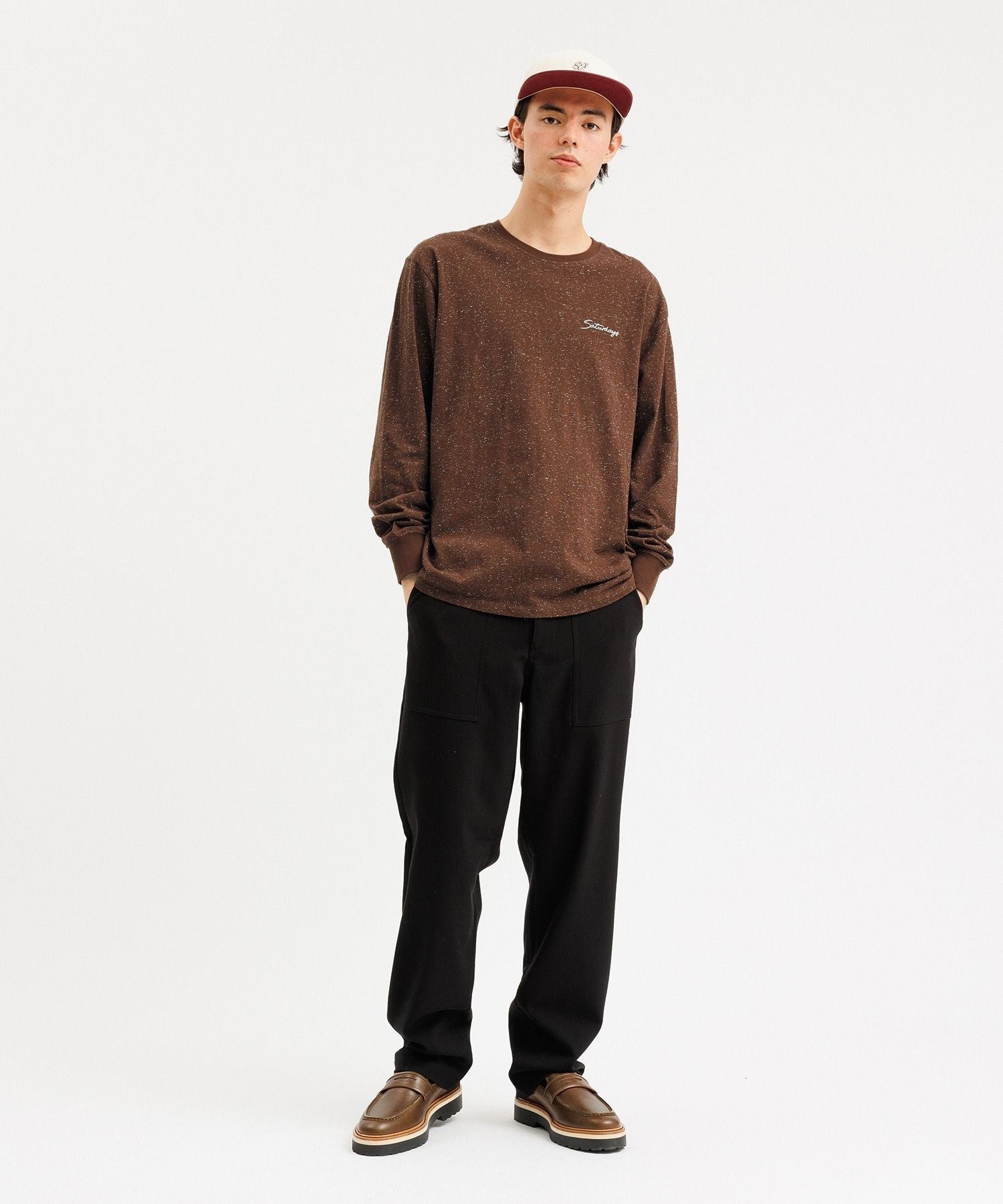 SPECKLED CHAIN SCRIPT EMB LS TEE