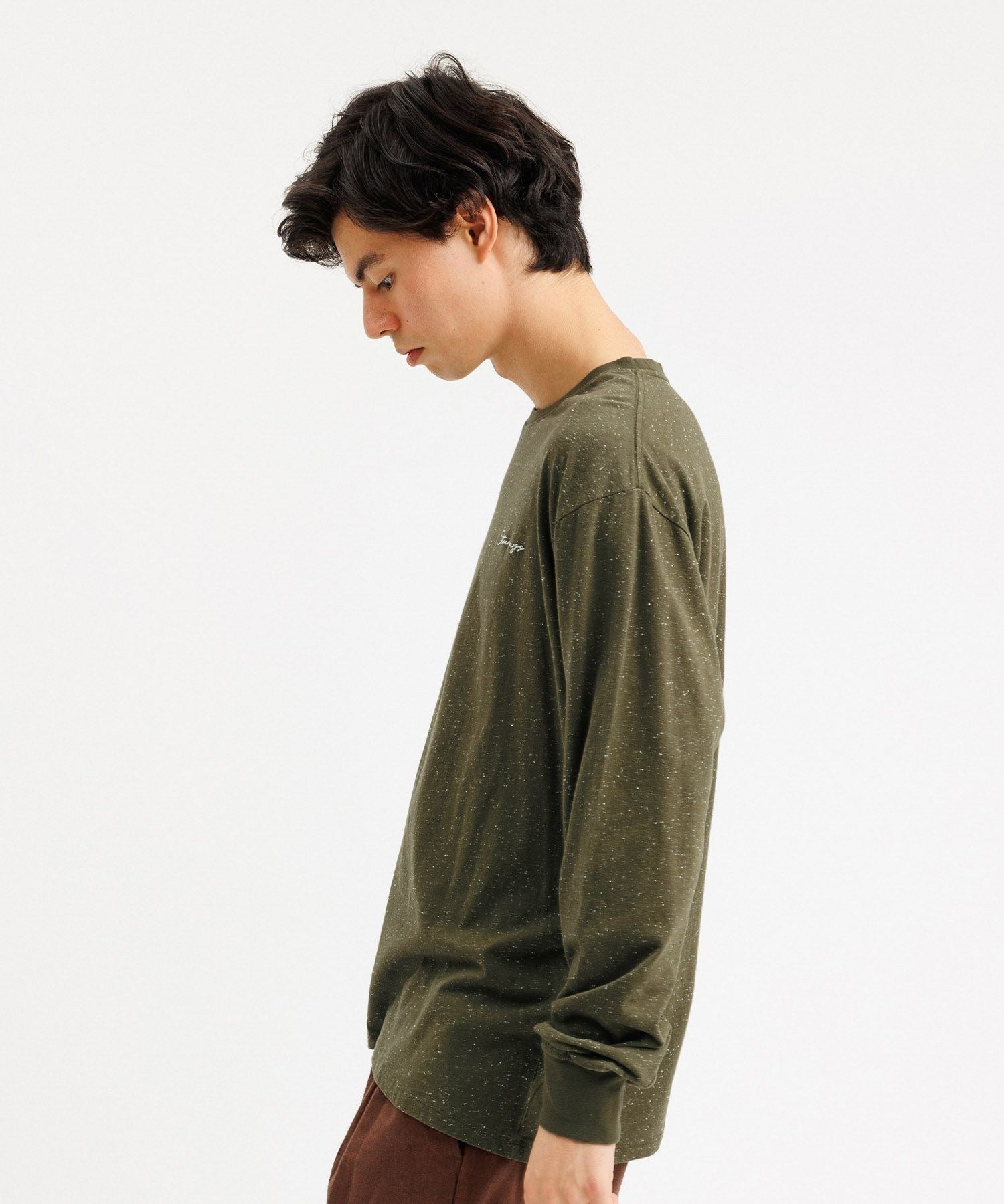 SPECKLED CHAIN SCRIPT EMB LS TEE