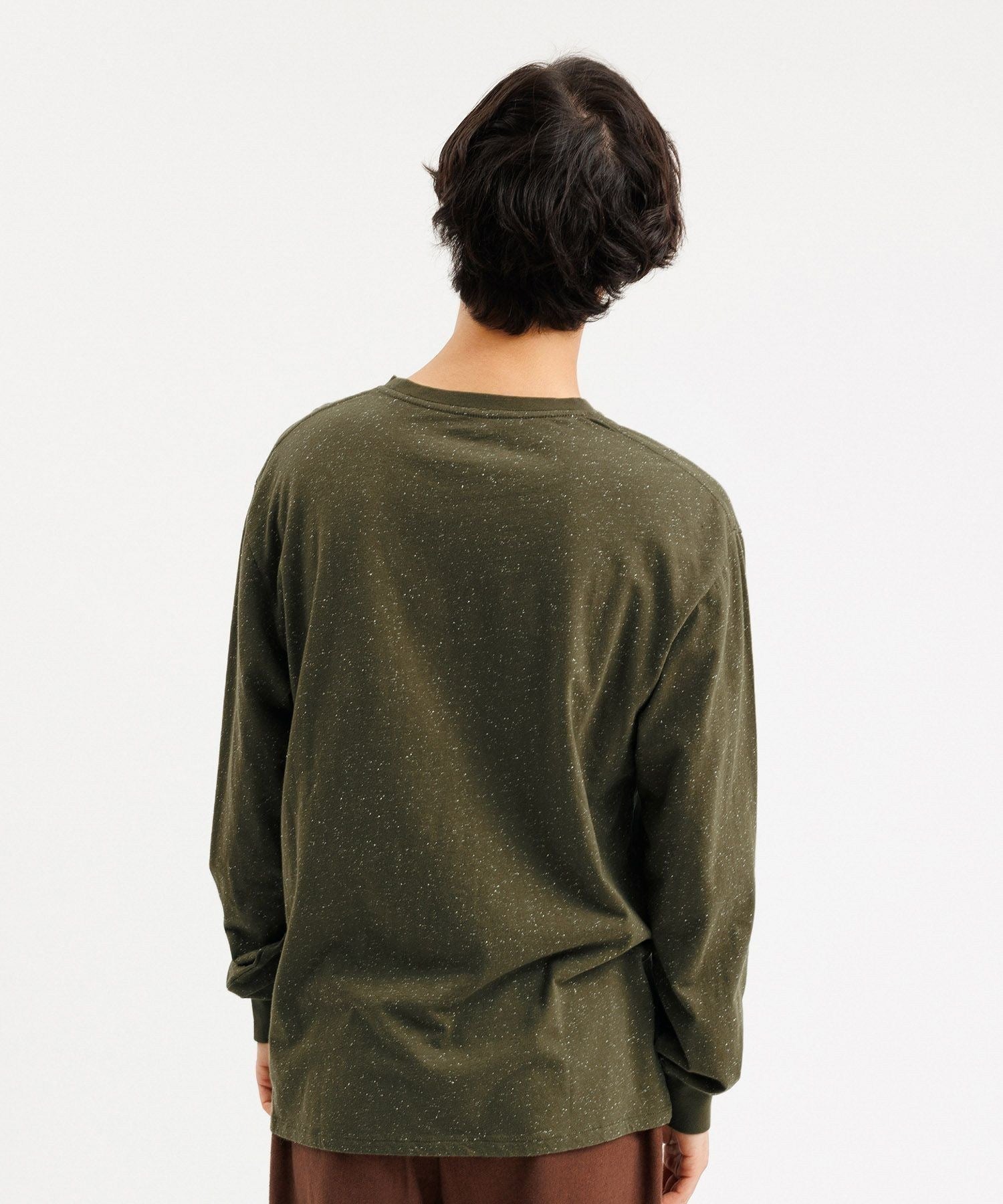 SPECKLED CHAIN SCRIPT EMB LS TEE