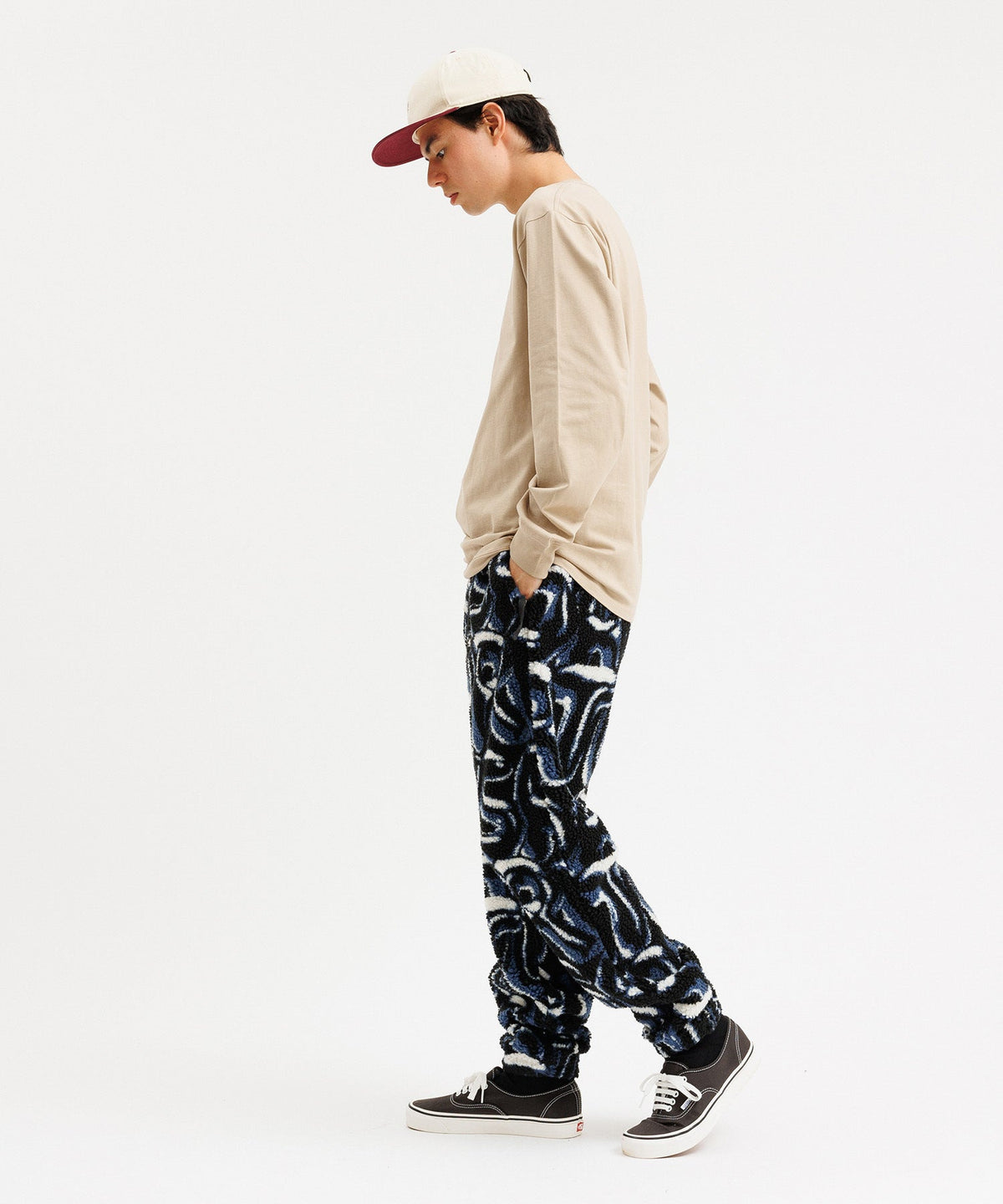Serai Spellout Polar Fleece Pant