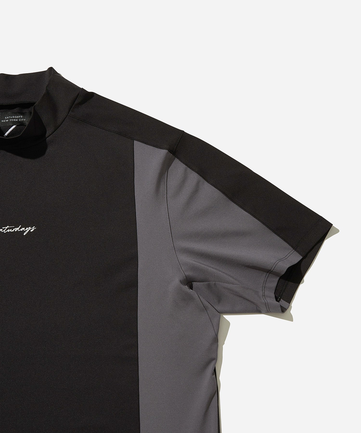 Pattern Cut Mock Shirt S/S