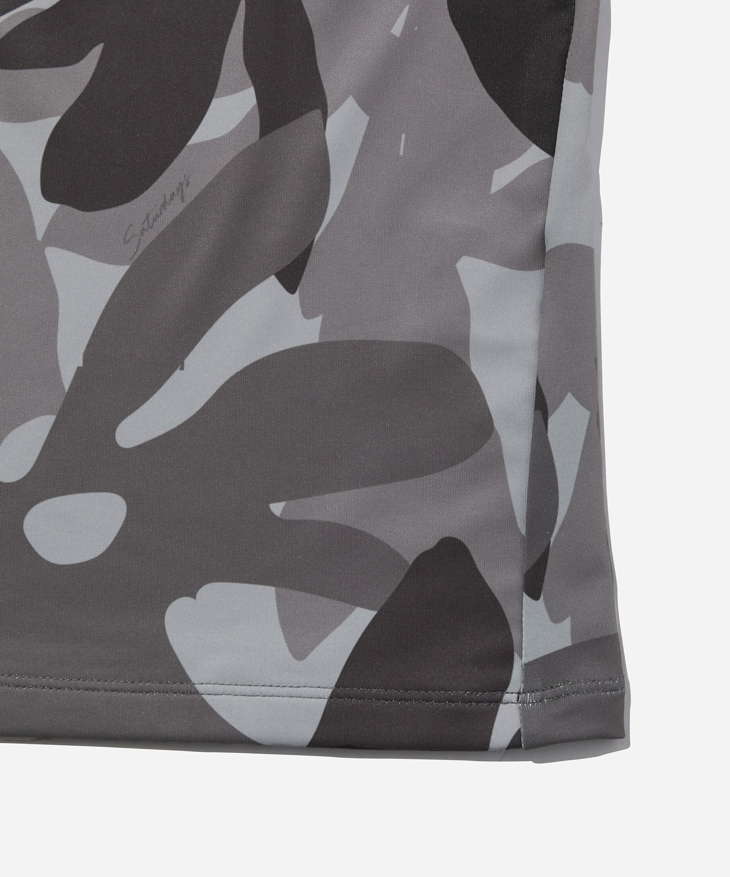 Flower Tech Mock Shirt | WOMEN