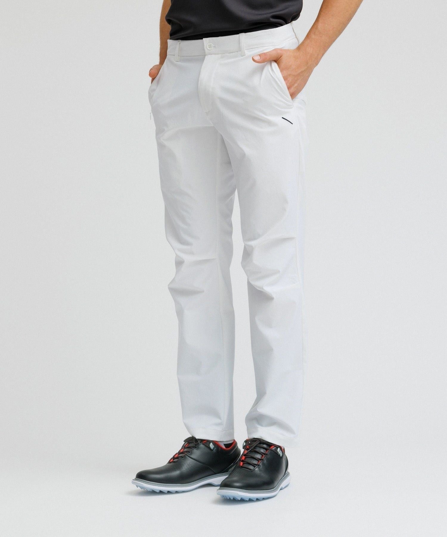 Tapered Pants 1