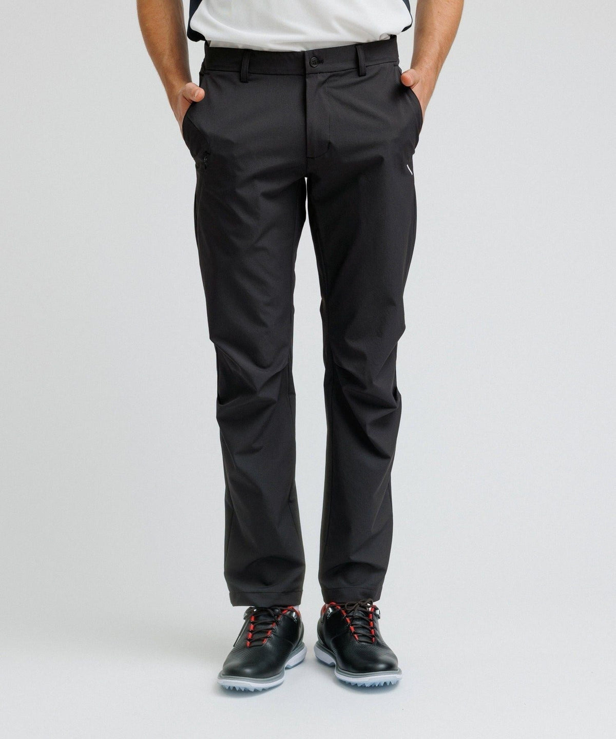 Tapered Pants 1