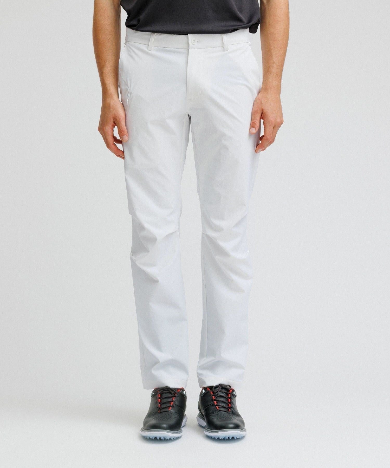 Tapered Pants 1