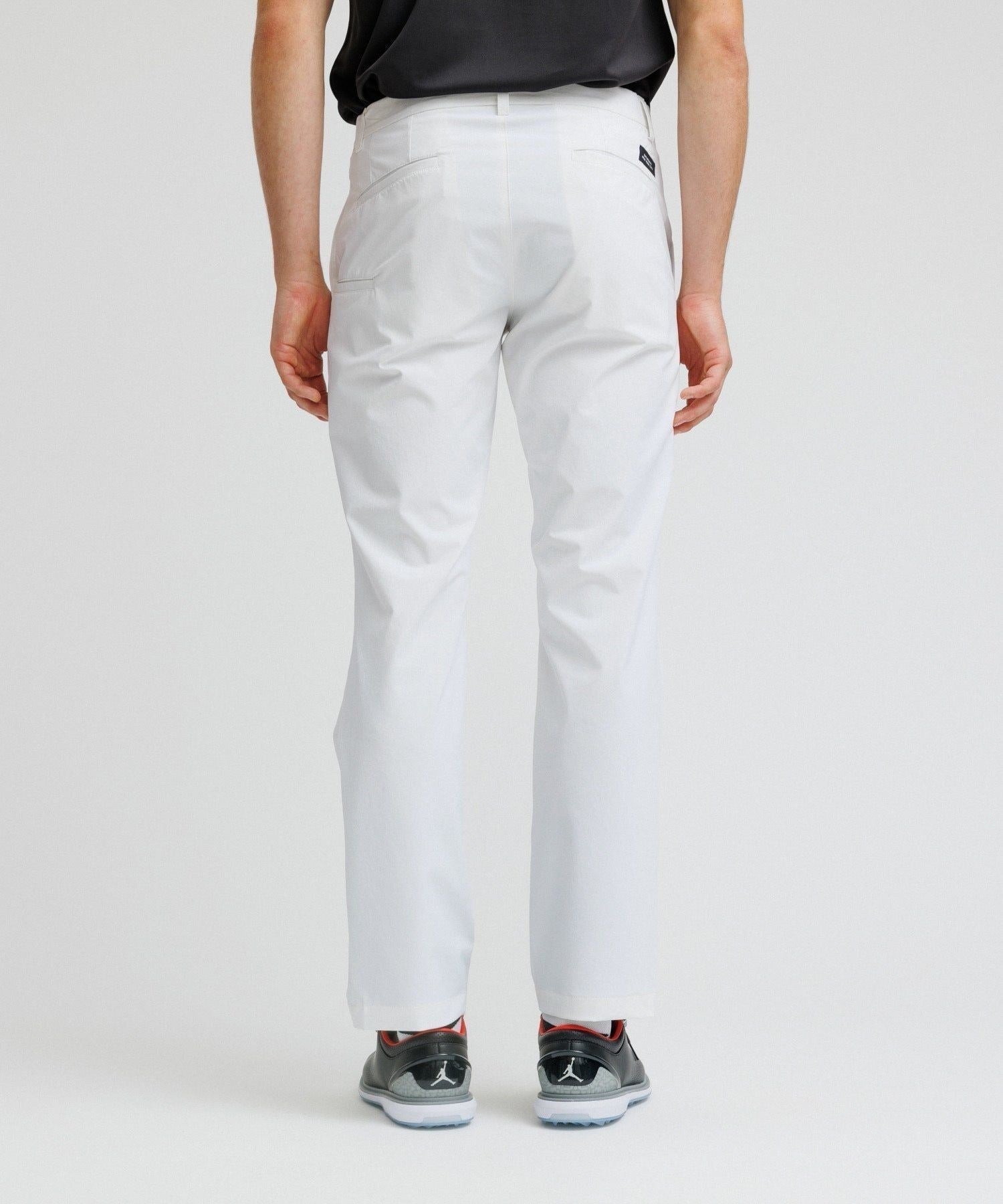Tapered Pants 1