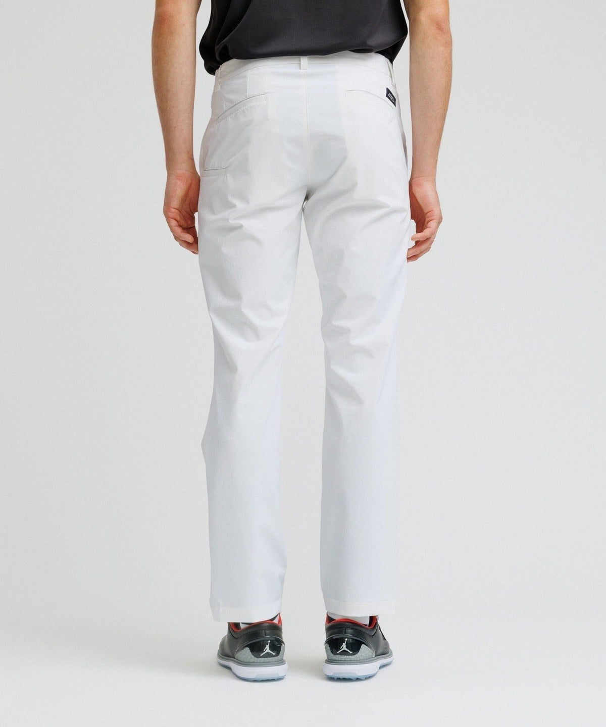 Tapered Pants 1