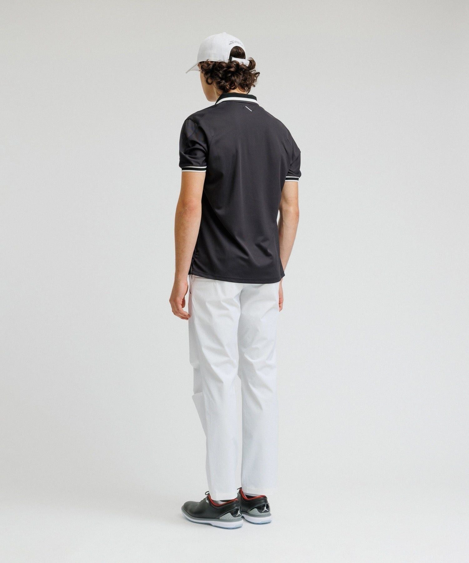 Tapered Pants 1
