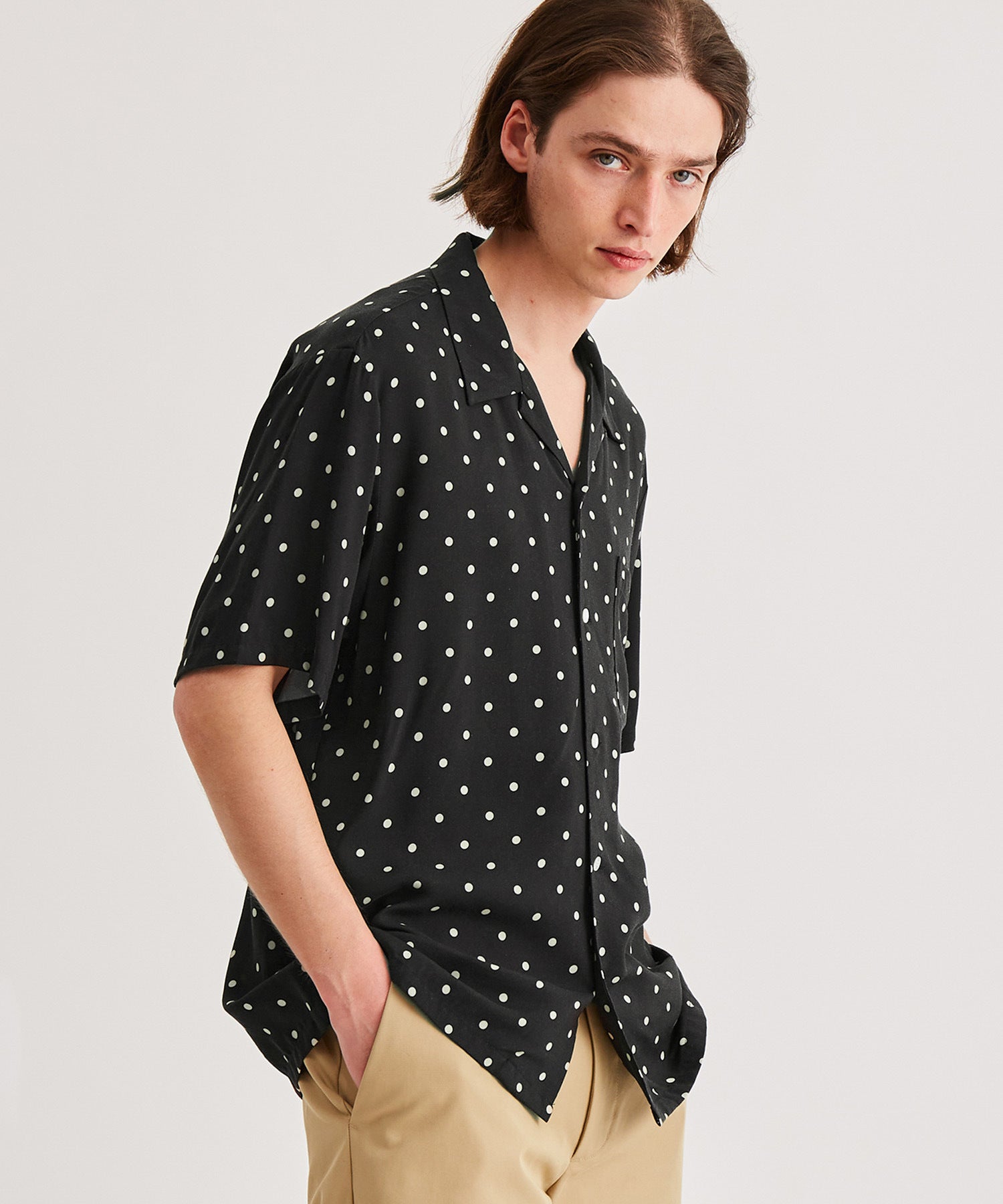 Dot Open Collar S/S Shirt